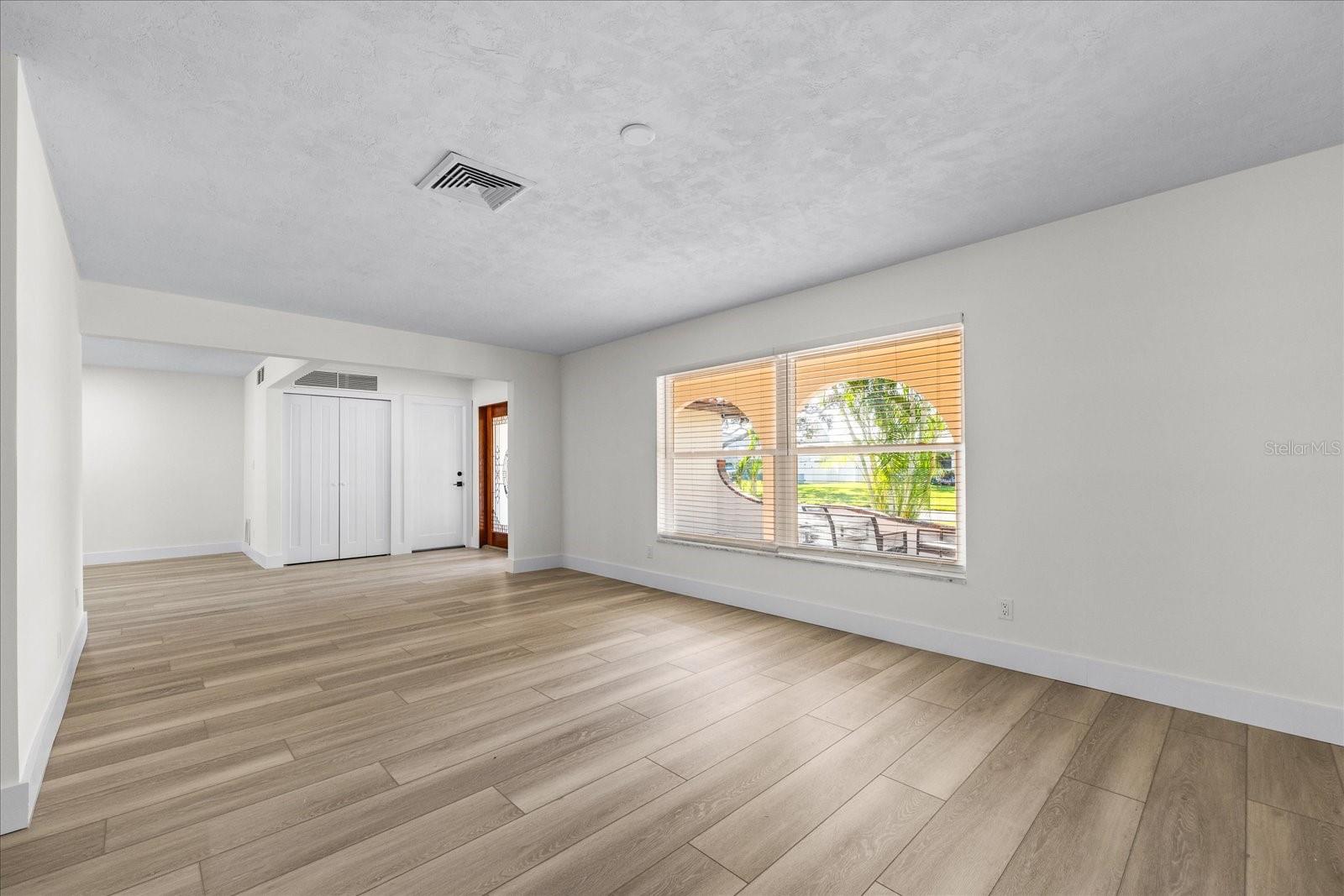 Image 7 of 52 For 1200 80th Street S