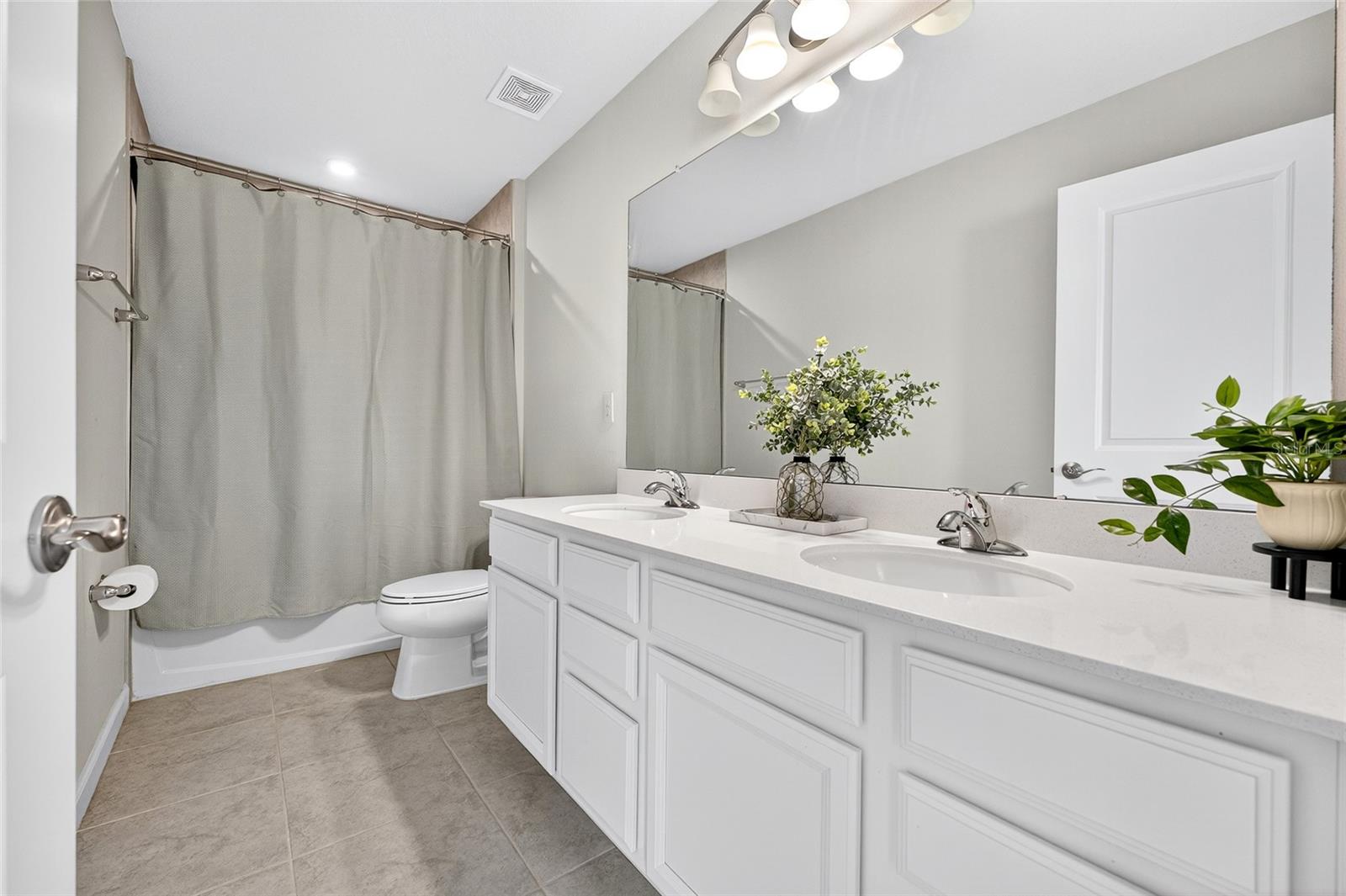 Image 45 of 89 For 10196 Agave Court