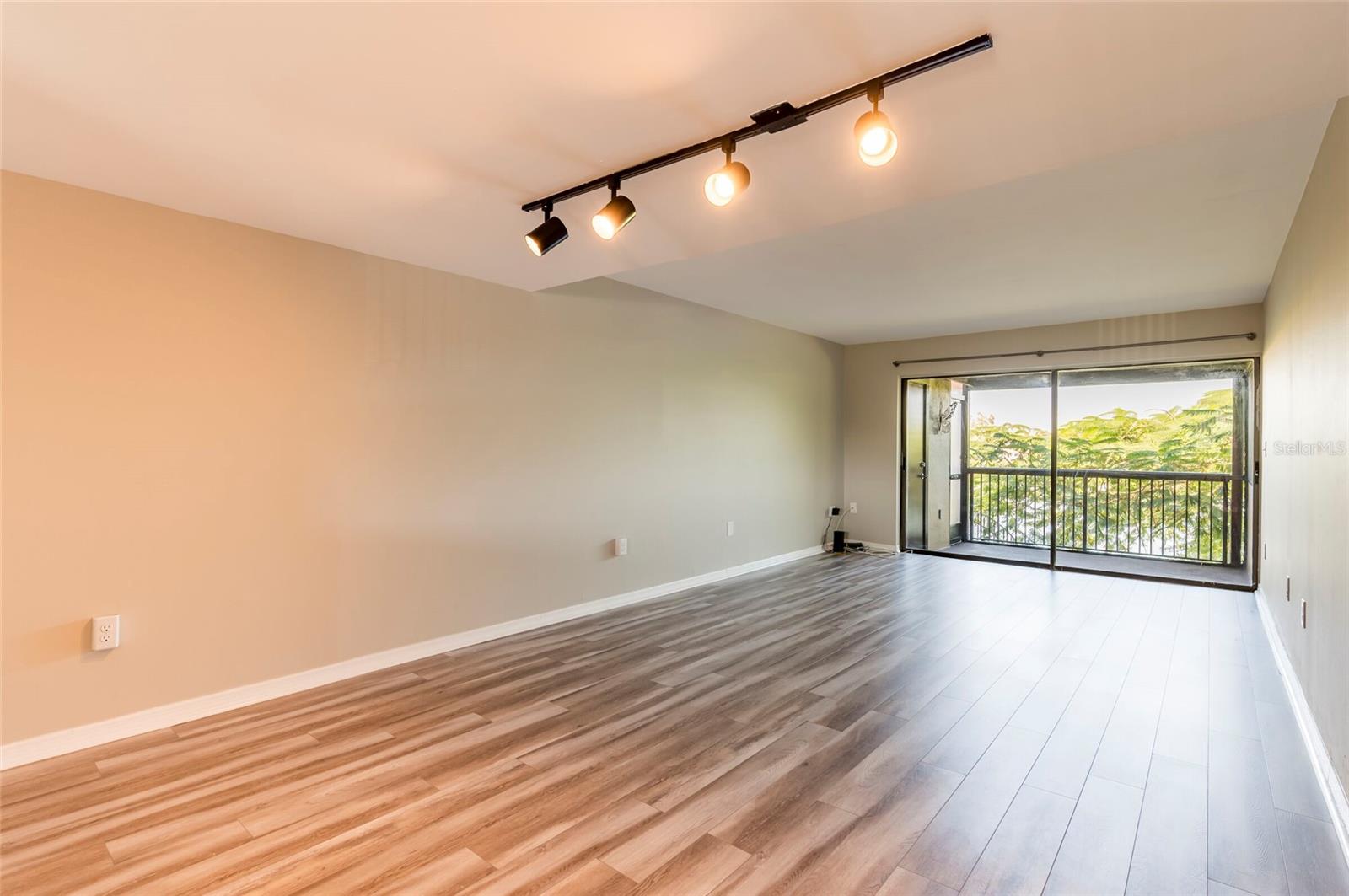 Image 10 of 45 For 735 Village Drive N 206