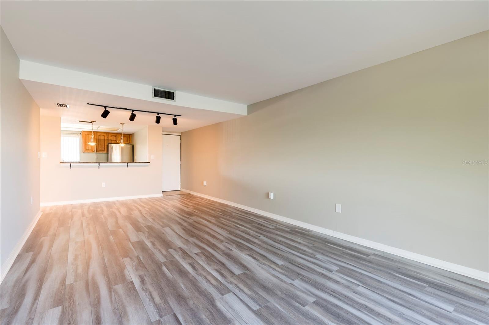 Image 17 of 45 For 735 Village Drive N 206