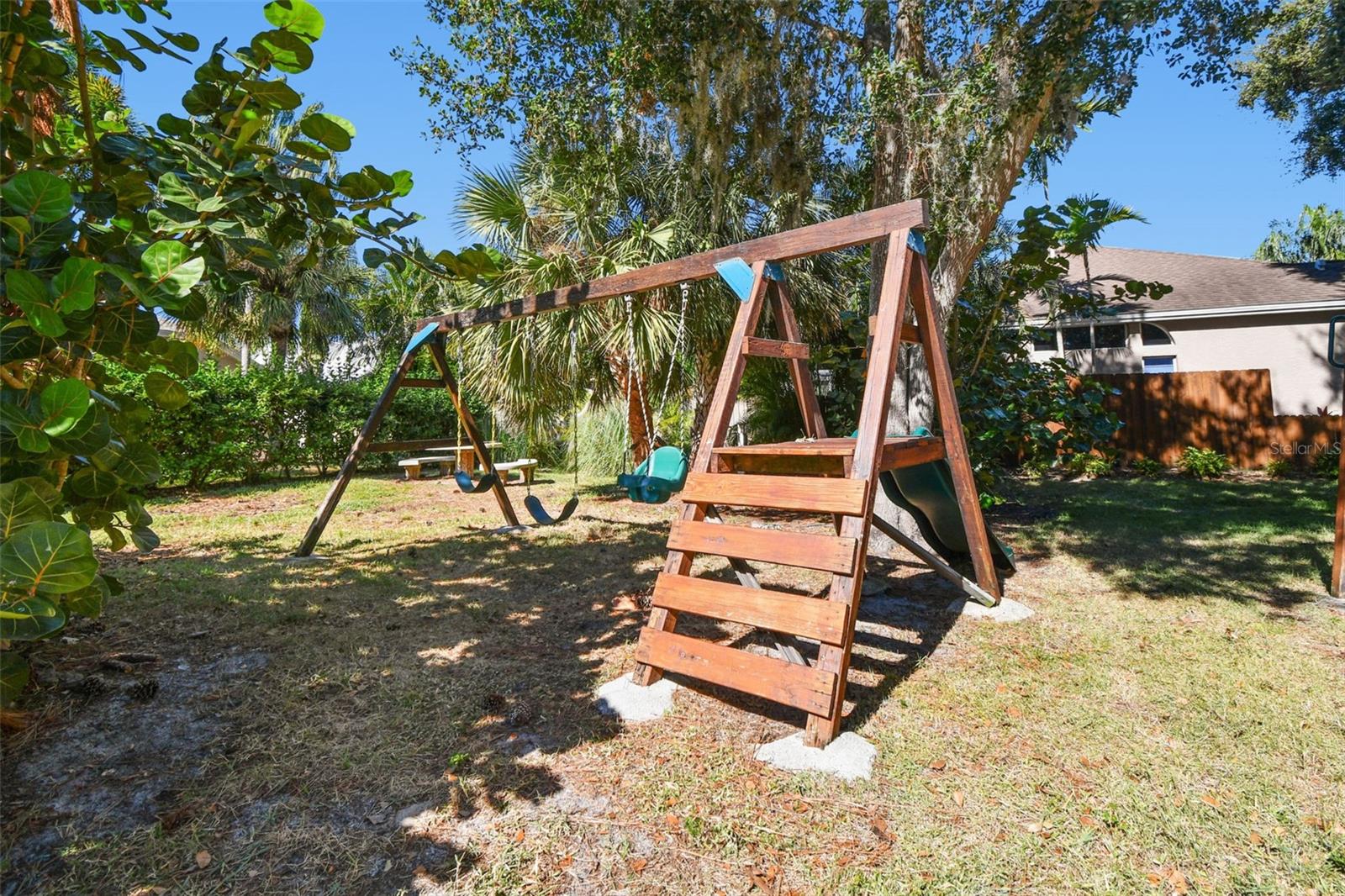 Image 40 of 40 For 1848 Briland Street