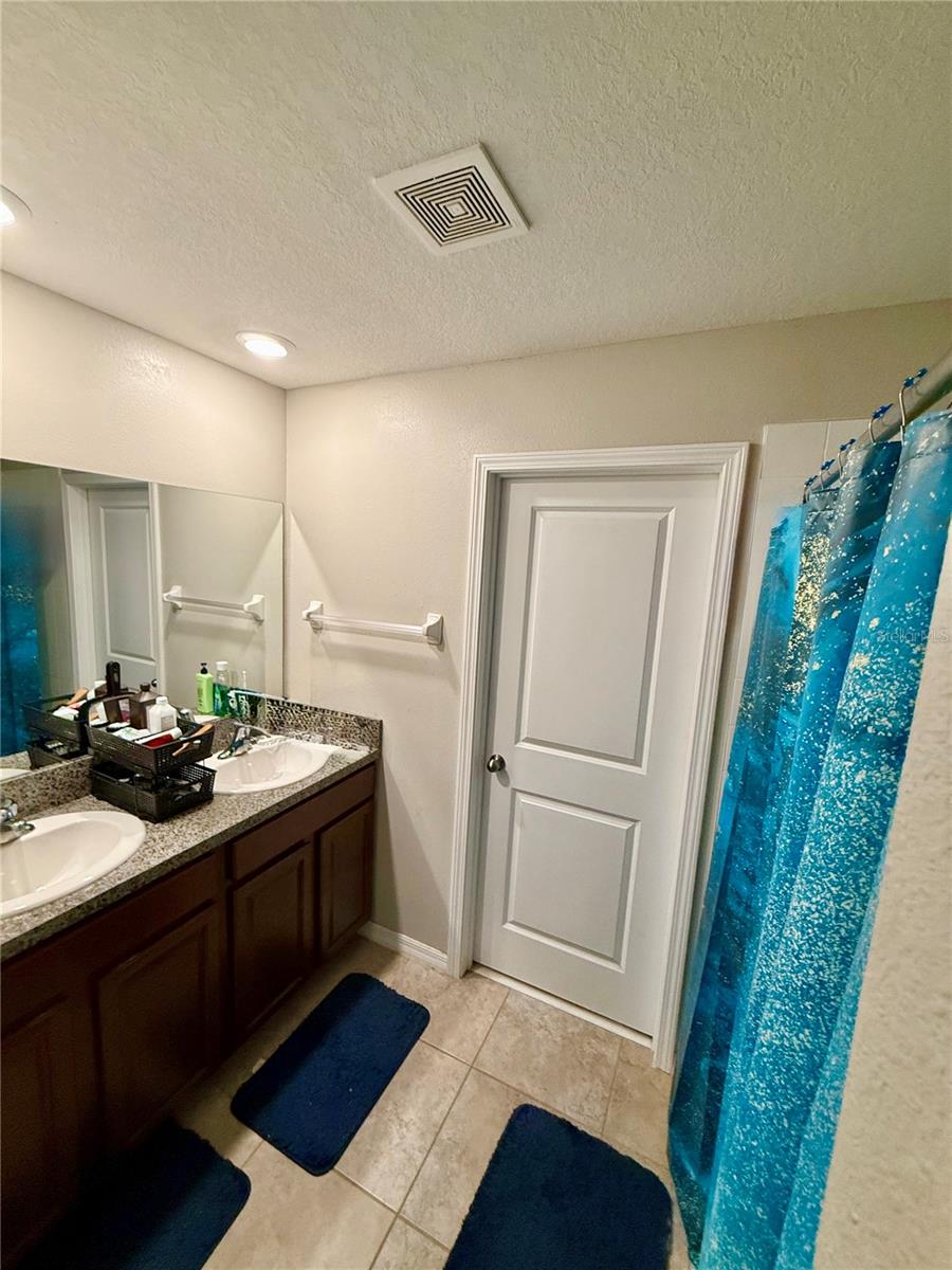 Image 10 of 24 For 14803 Scottburgh Glen Drive