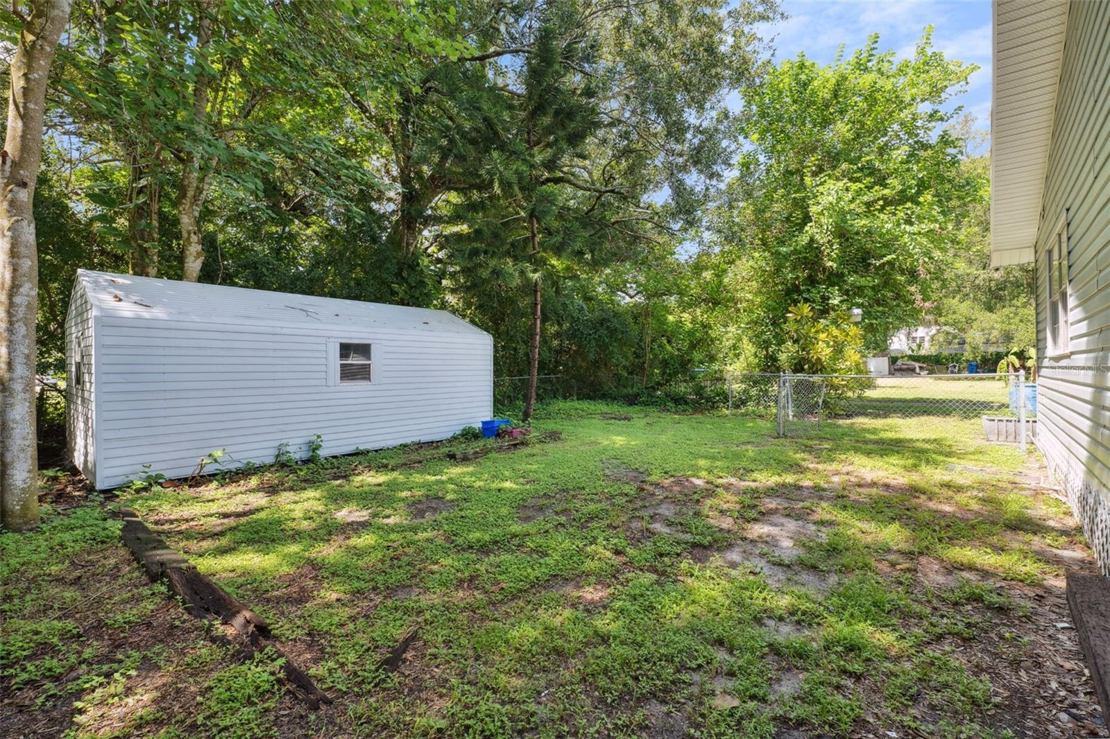 Image 16 of 16 For 450 Avenue B Ne