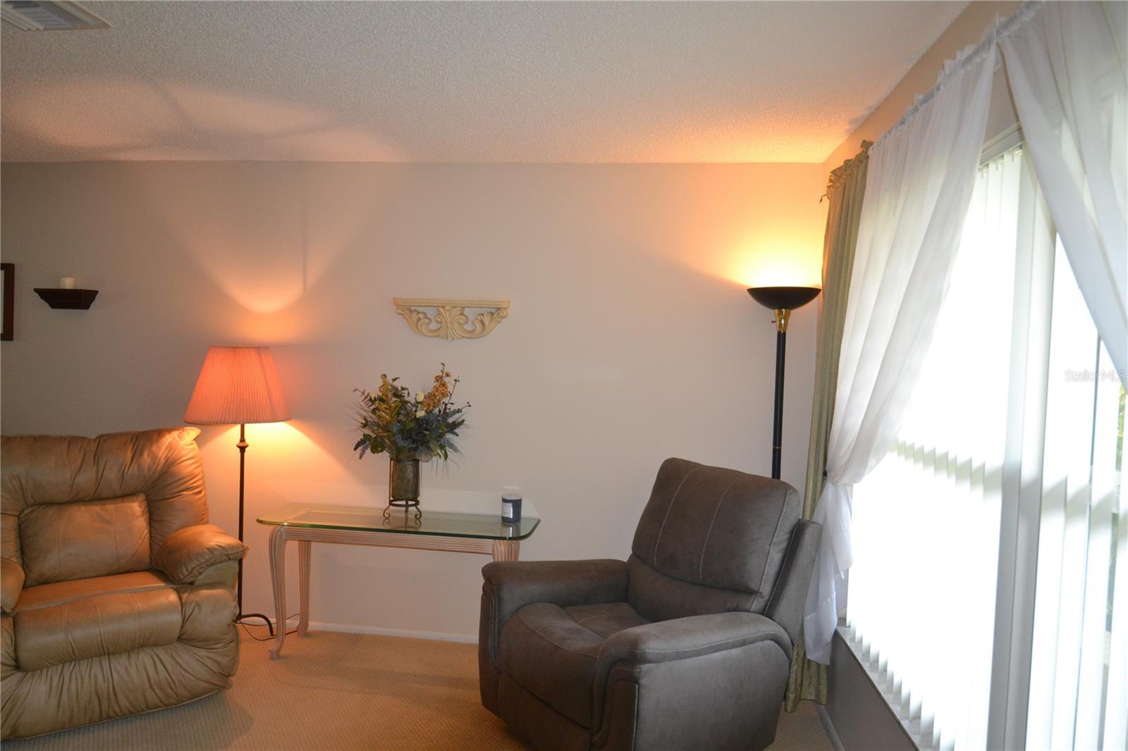 Image 10 of 47 For 3276 Buckhorn Drive