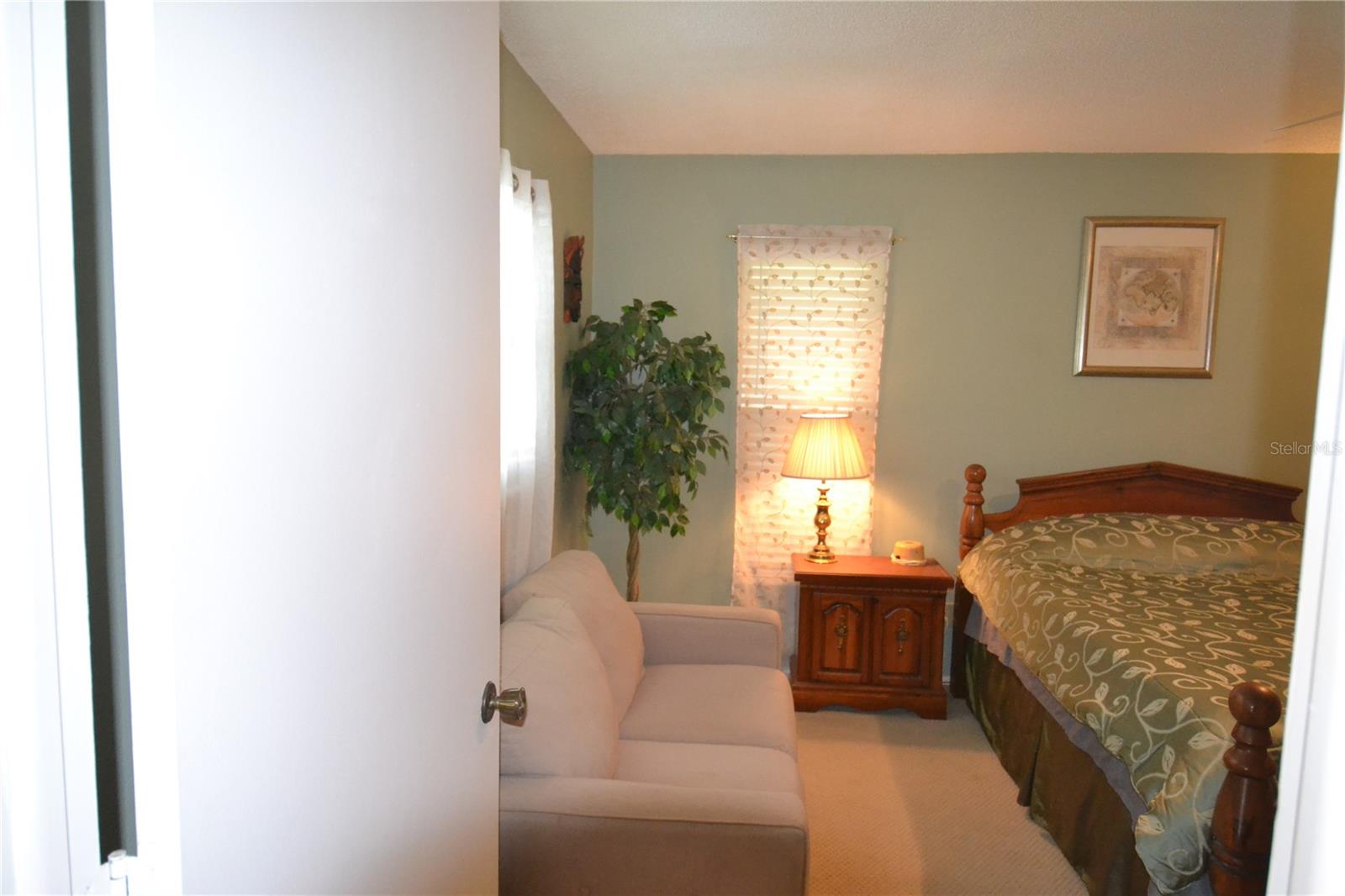 Image 11 of 47 For 3276 Buckhorn Drive