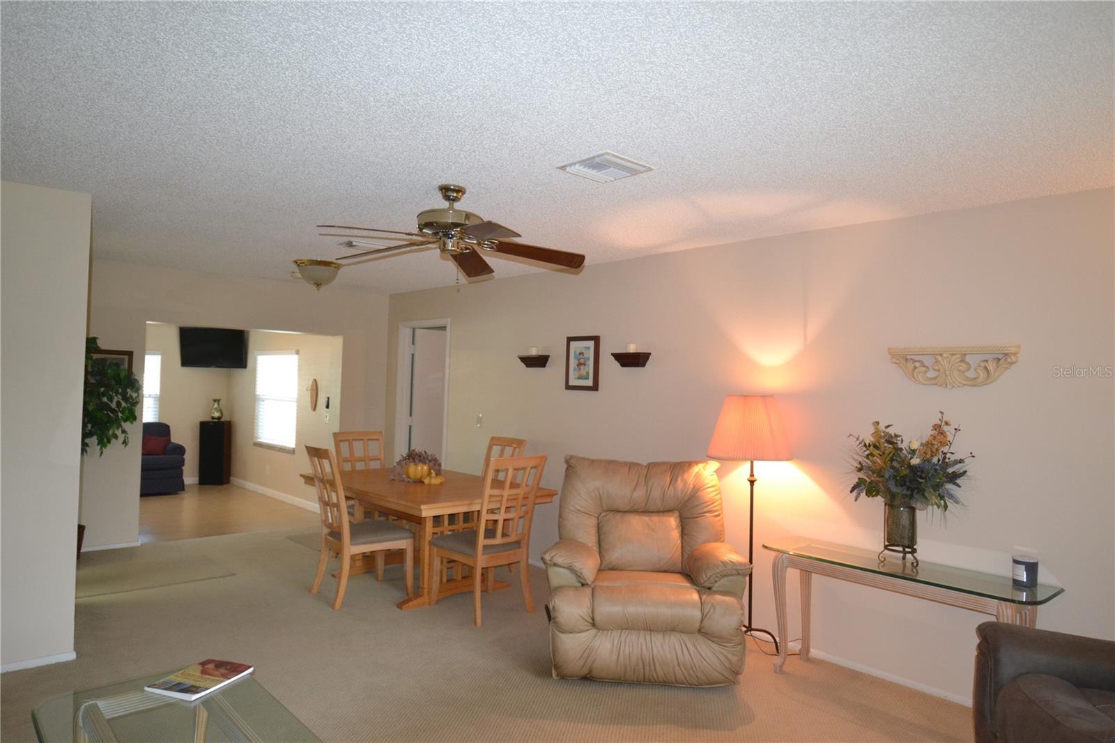 Image 8 of 47 For 3276 Buckhorn Drive