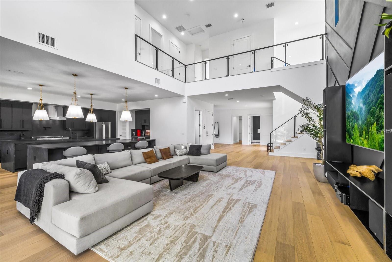 Image 19 of 73 For 4717 Estrella Street