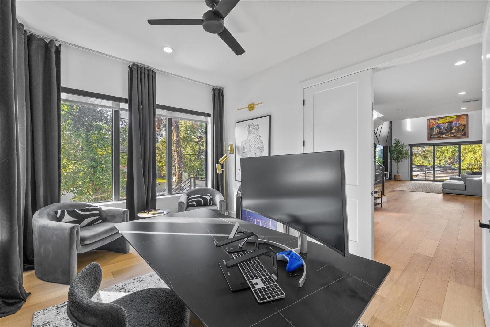 Image 40 of 73 For 4717 Estrella Street