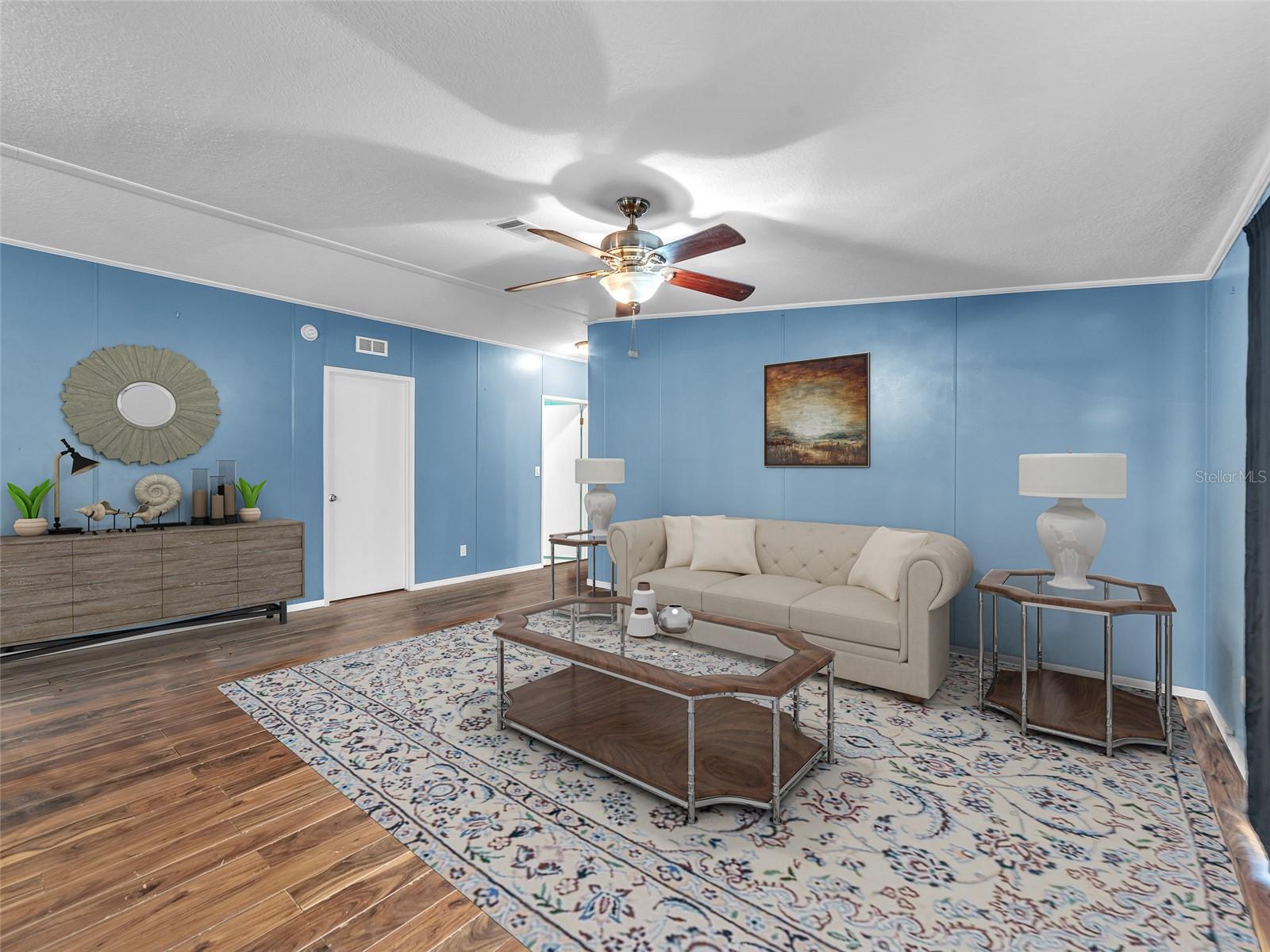 Image 11 of 44 For 12201 Glenhill Drive