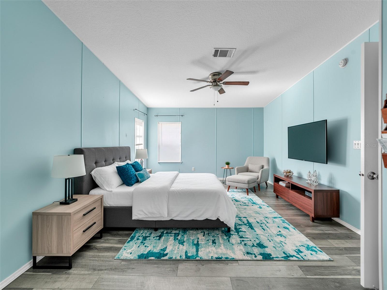 Image 21 of 44 For 12201 Glenhill Drive