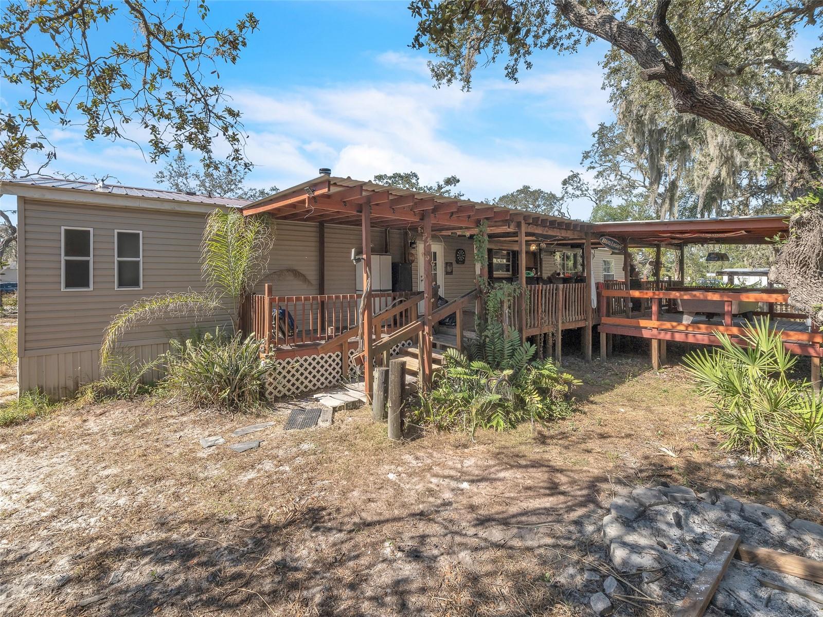 Image 5 of 44 For 12201 Glenhill Drive