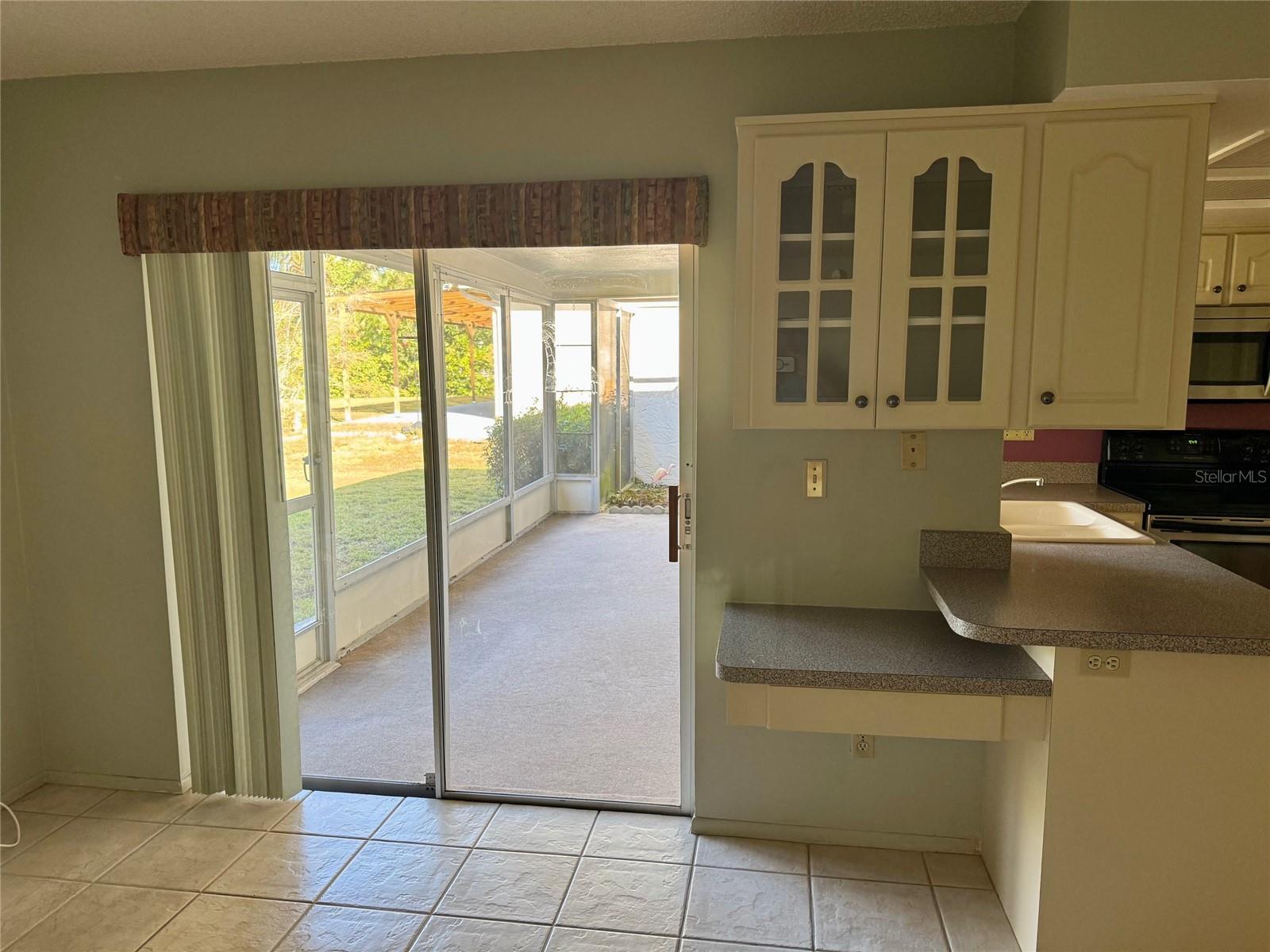 Image 7 of 19 For 1482 Glengarry Drive