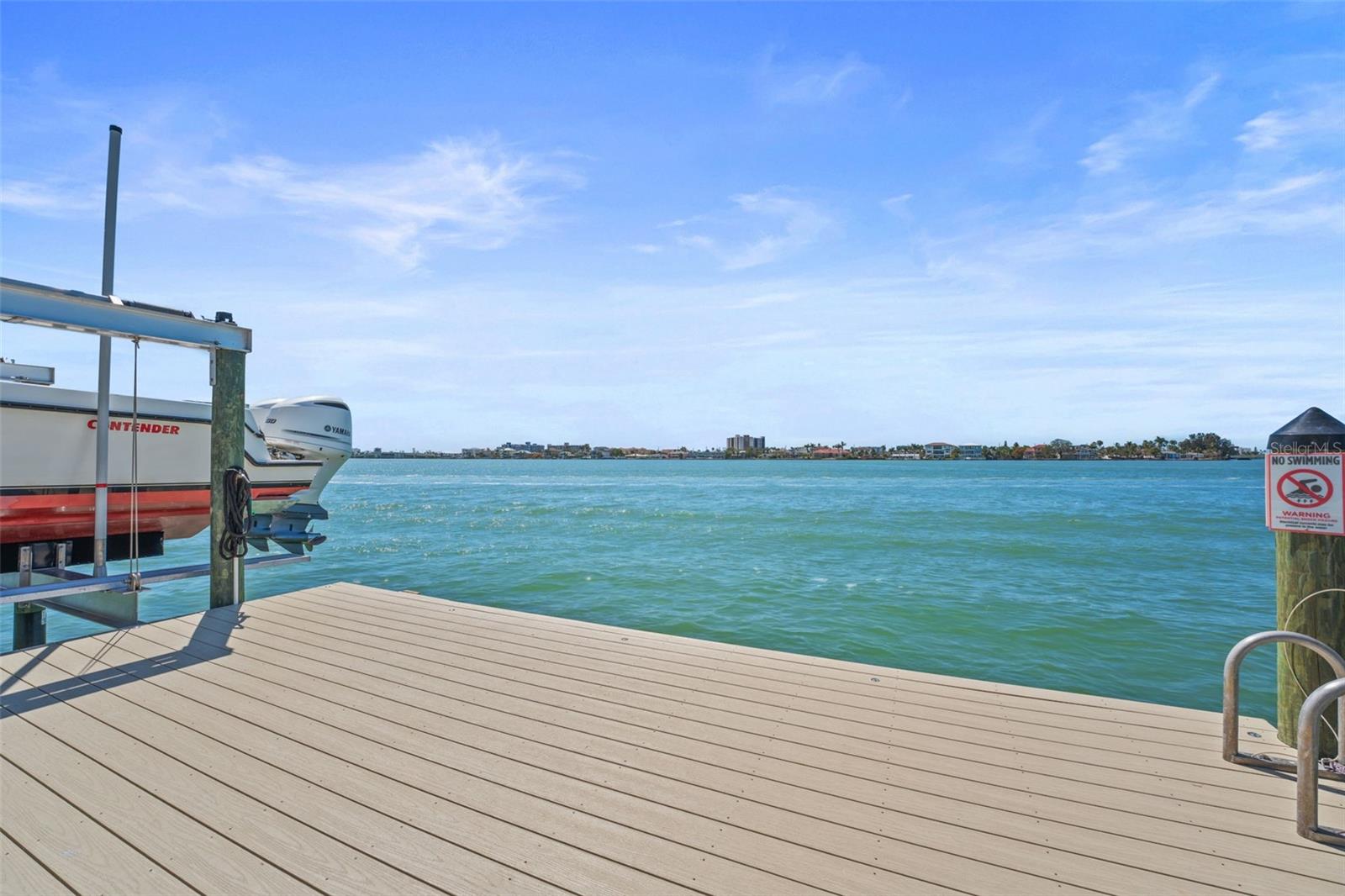 Listing photo id 12 for 11050 7th Street E