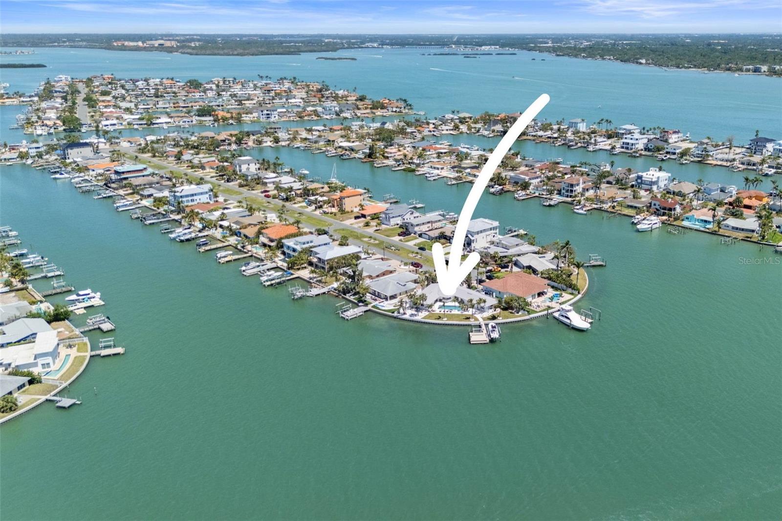 Listing photo id 19 for 11050 7th Street E