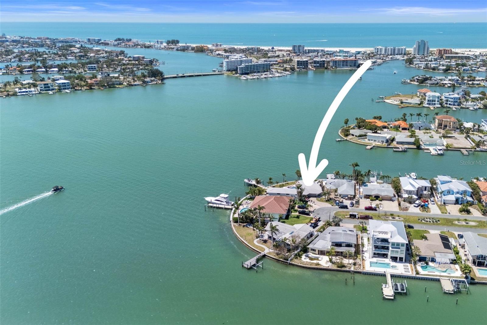 Listing photo id 23 for 11050 7th Street E