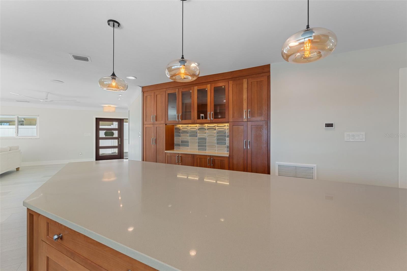 Listing photo id 35 for 11050 7th Street E