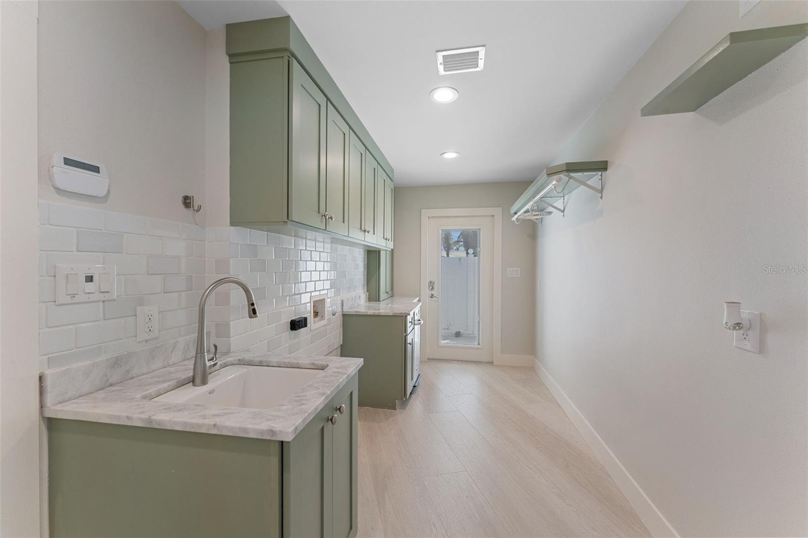 Listing photo id 66 for 11050 7th Street E