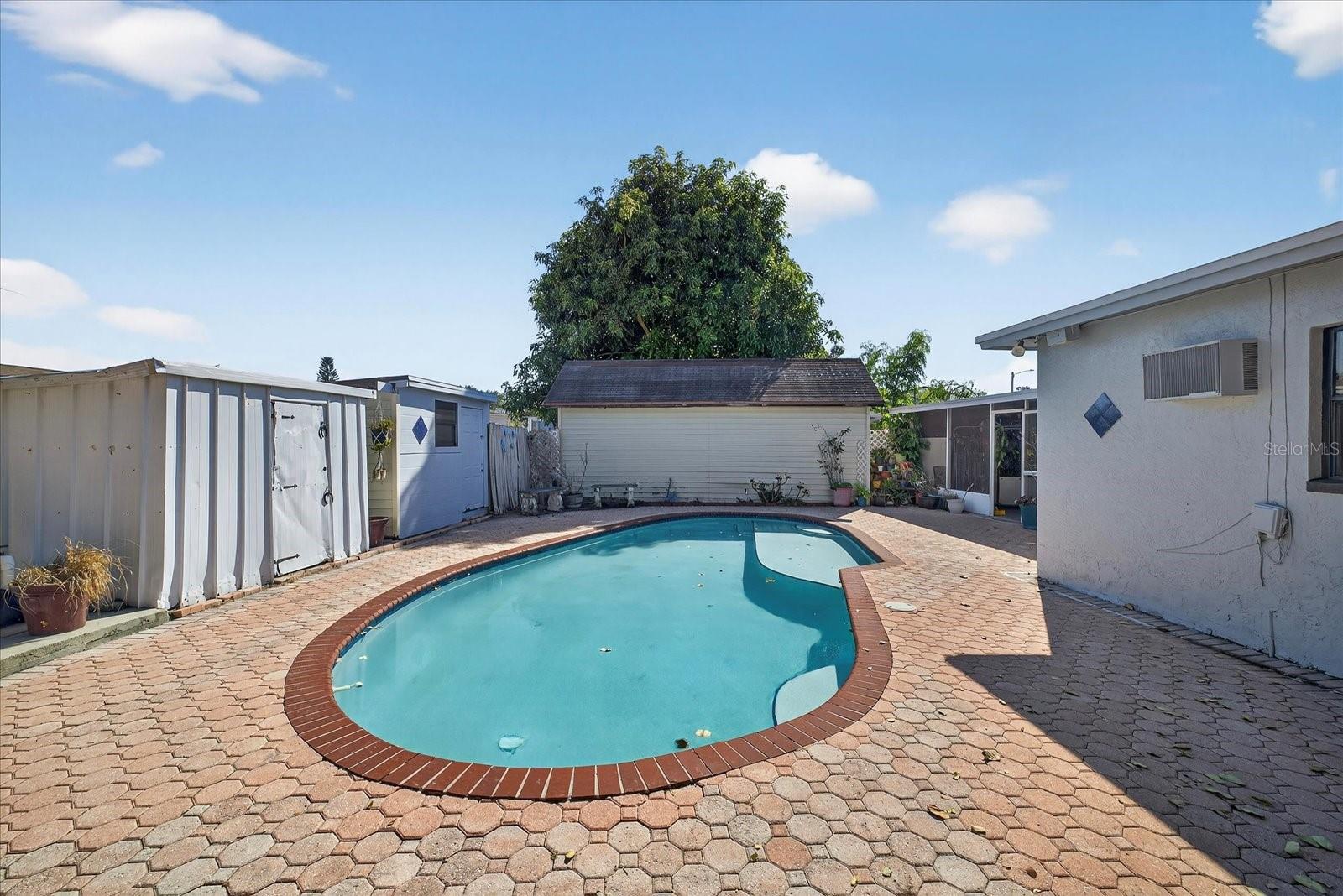 Image 27 of 36 For 6507 Dovewood Place