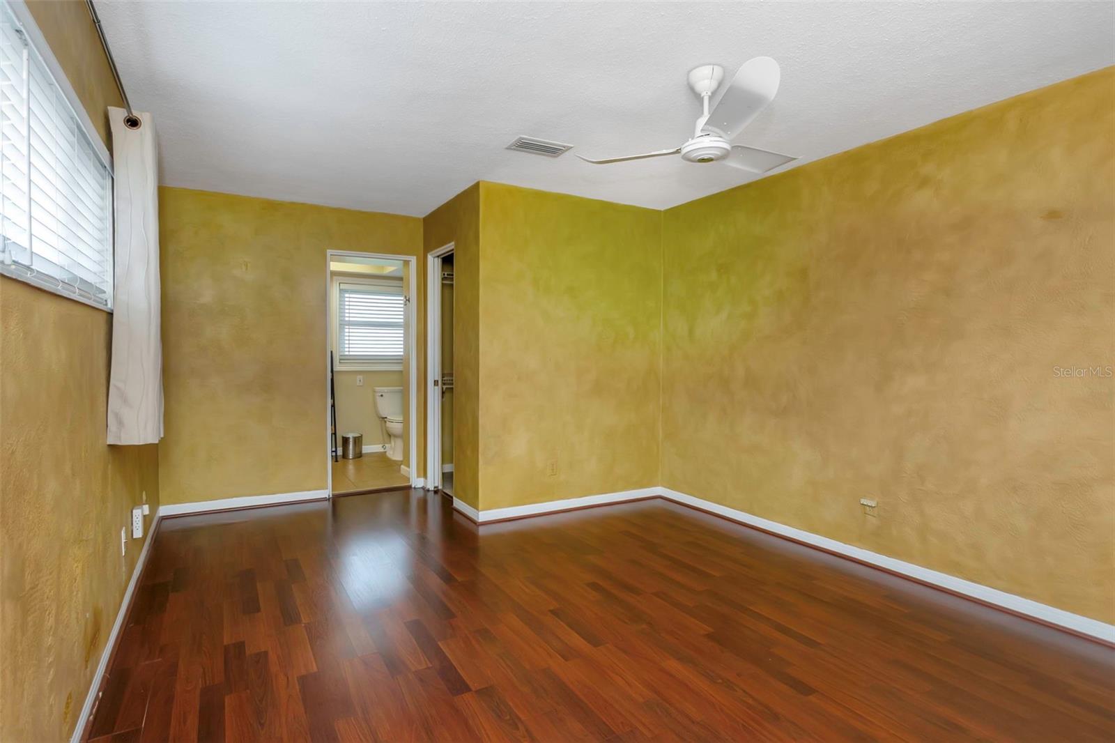 Image 23 of 44 For 1773 63rd Avenue S