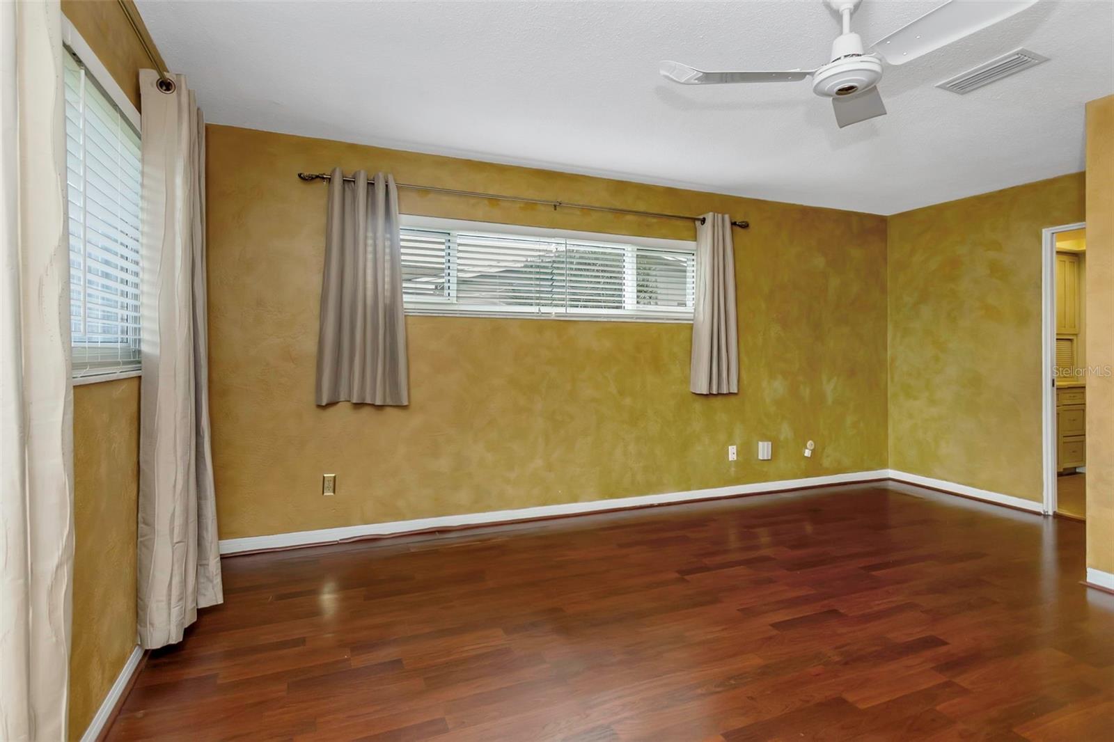 Image 24 of 44 For 1773 63rd Avenue S