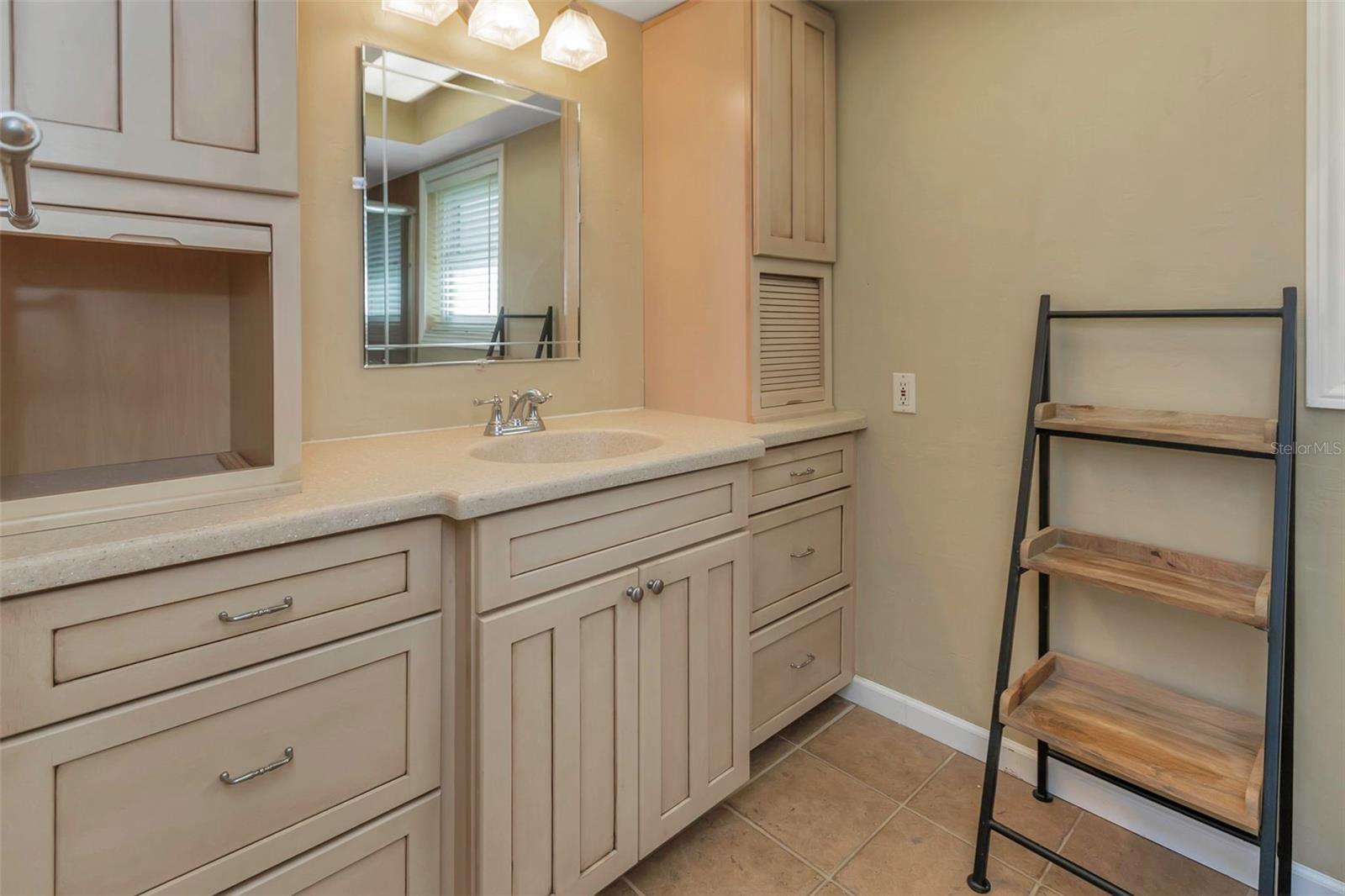 Image 26 of 44 For 1773 63rd Avenue S