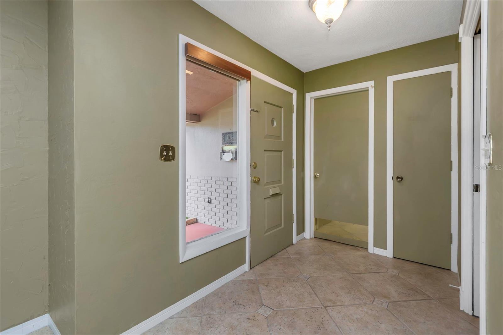 Image 5 of 44 For 1773 63rd Avenue S