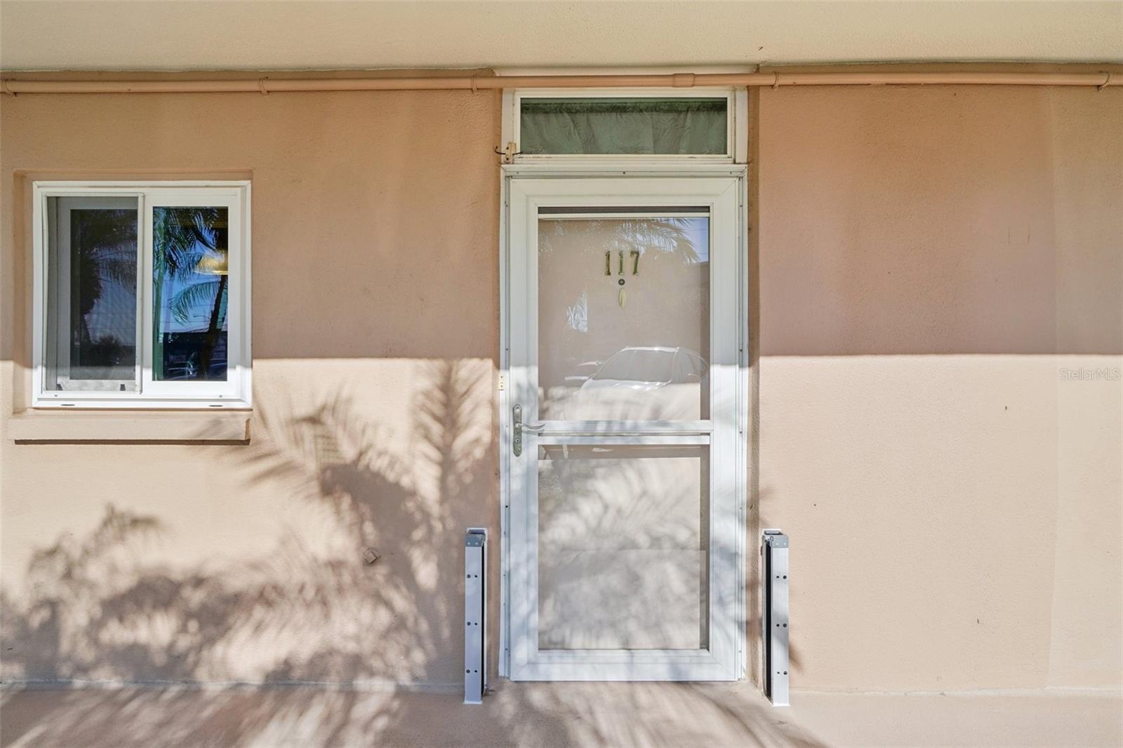 Image 28 of 34 For 1847 Shore Drive S 117