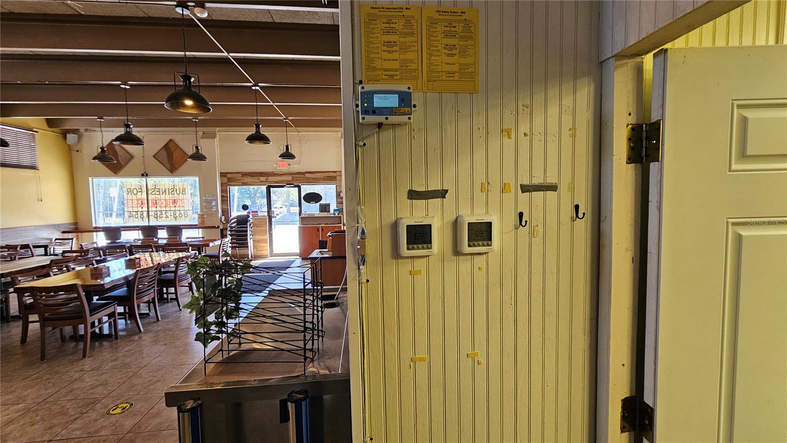 Image 16 of 93 For 830 Main Street