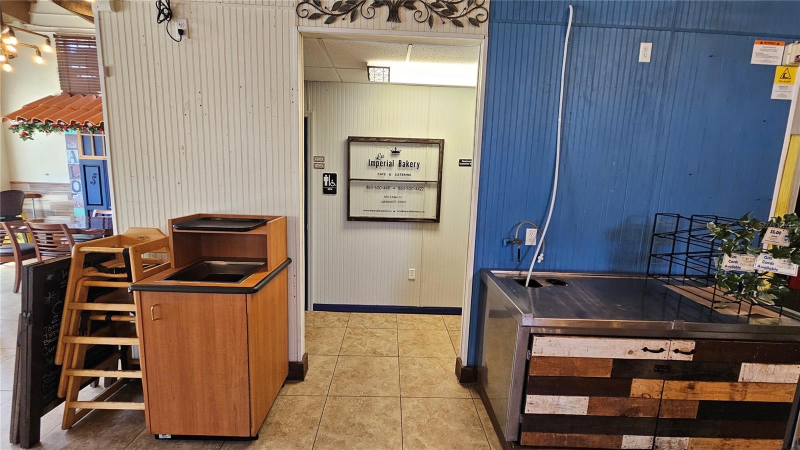 Image 18 of 93 For 830 Main Street