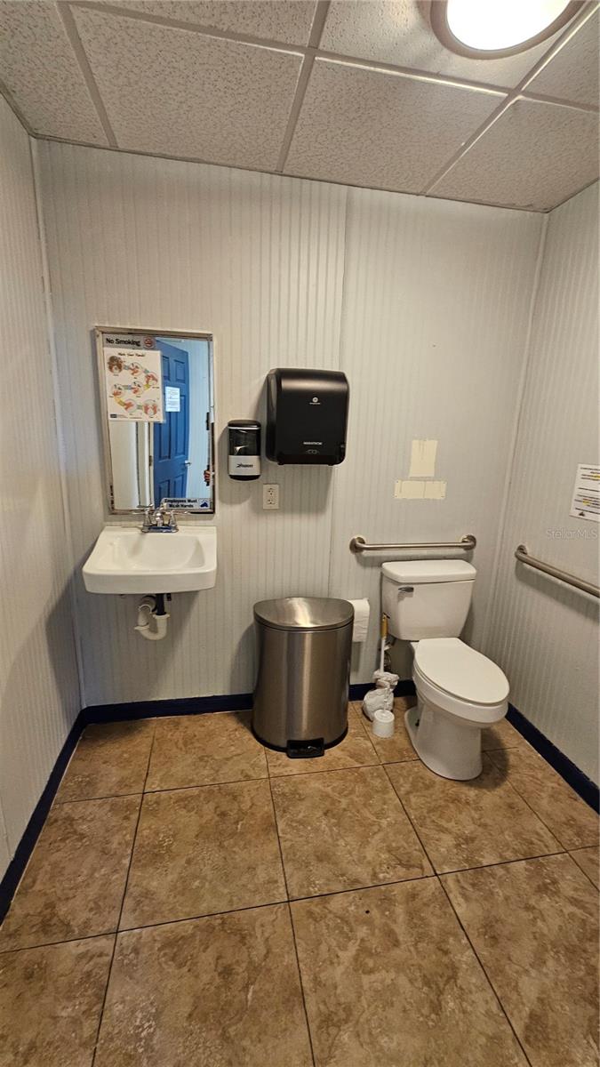 Image 20 of 93 For 830 Main Street