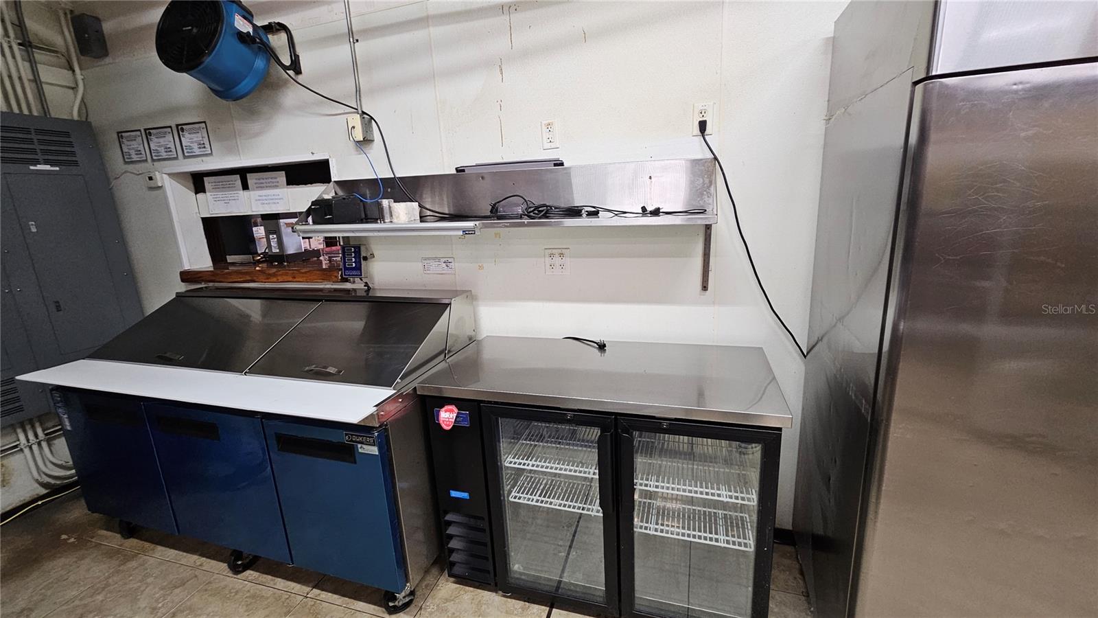 Image 23 of 93 For 830 Main Street