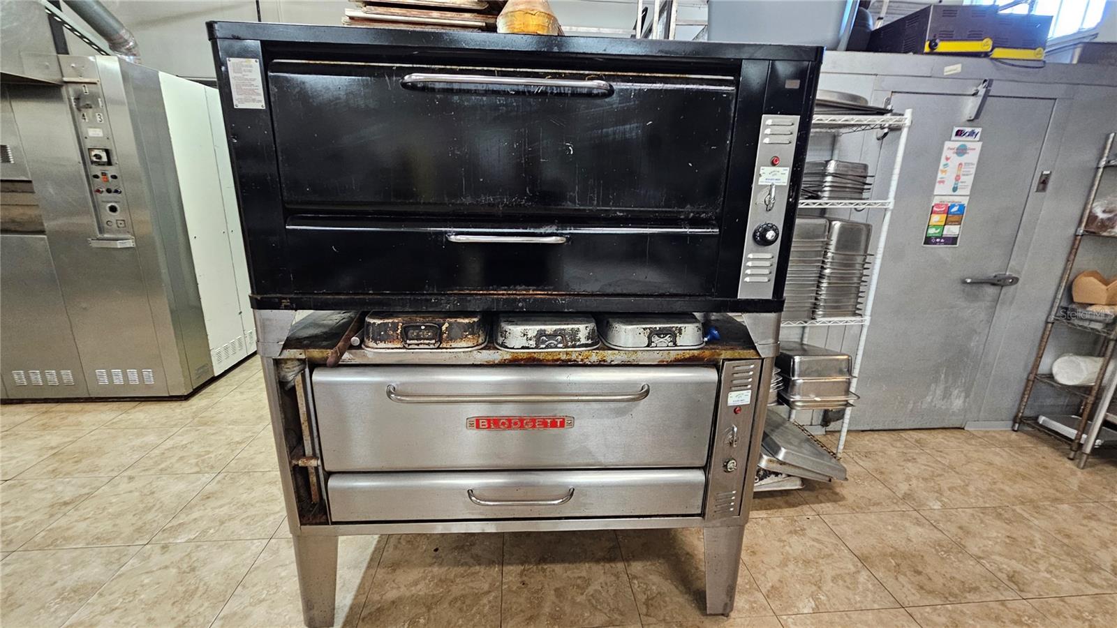 Image 33 of 93 For 830 Main Street