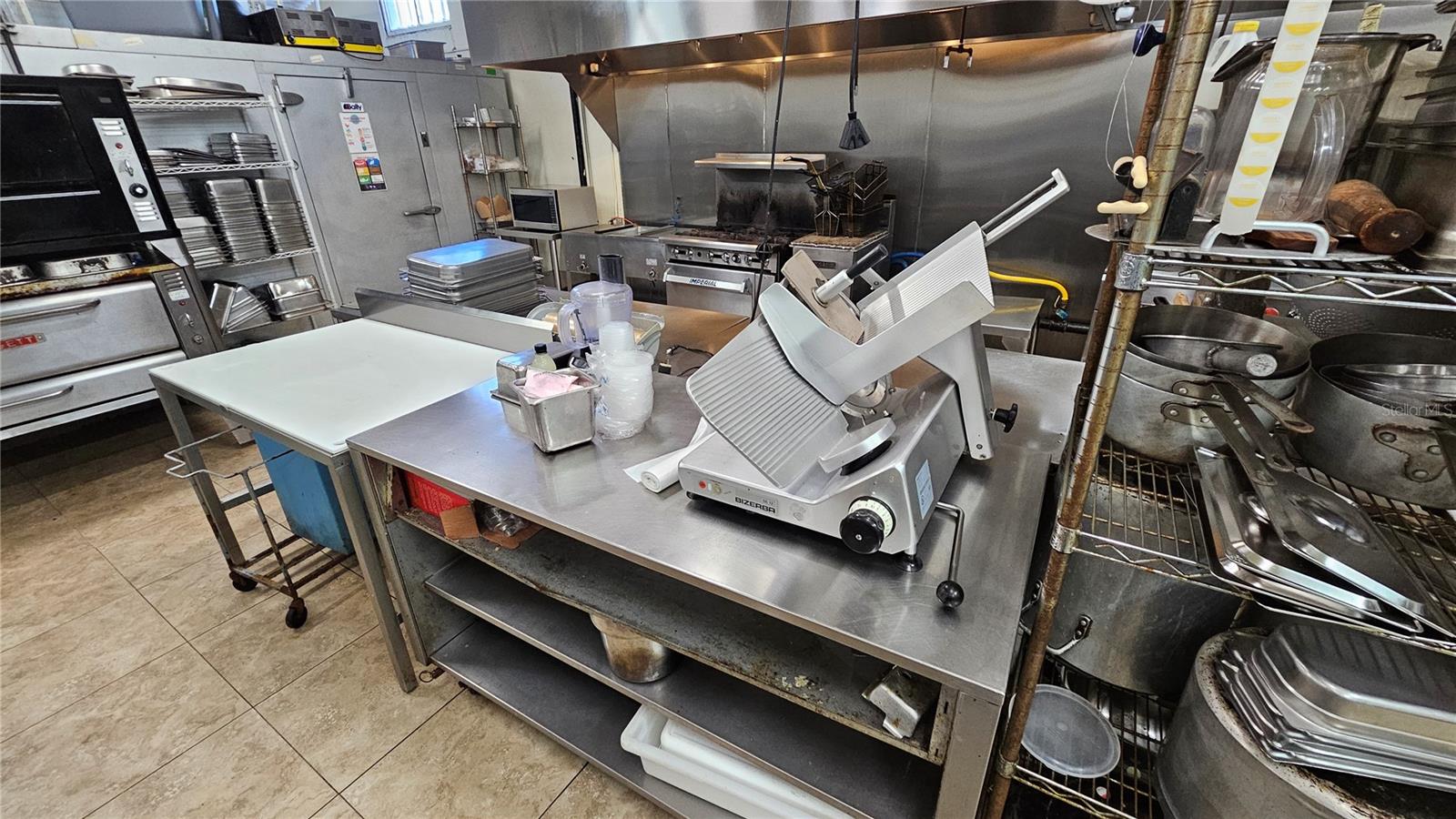 Image 40 of 93 For 830 Main Street