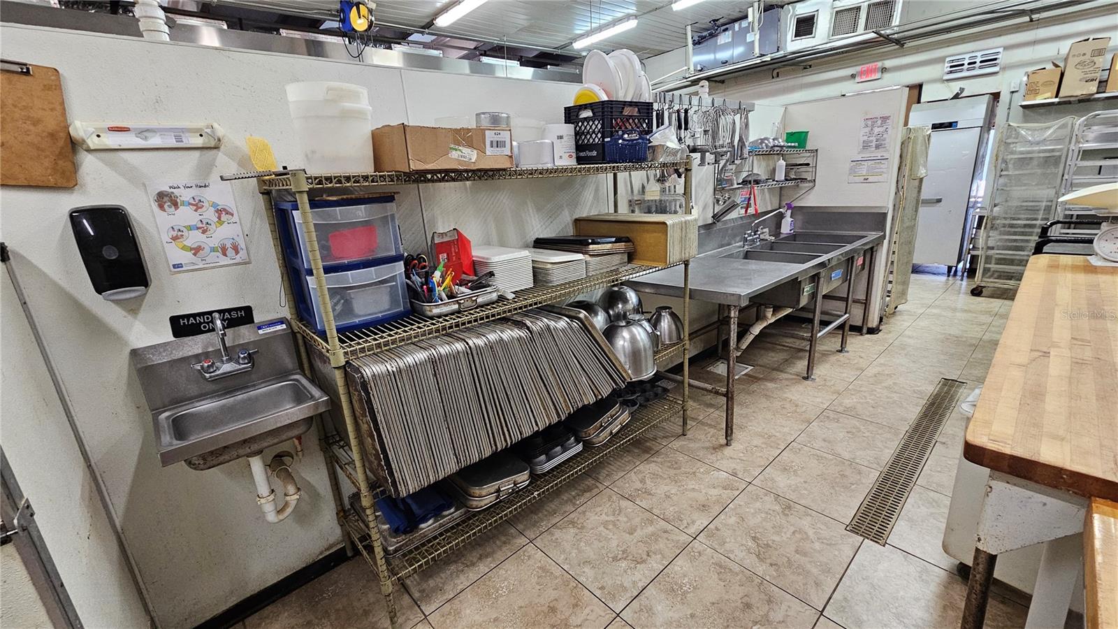 Image 42 of 93 For 830 Main Street