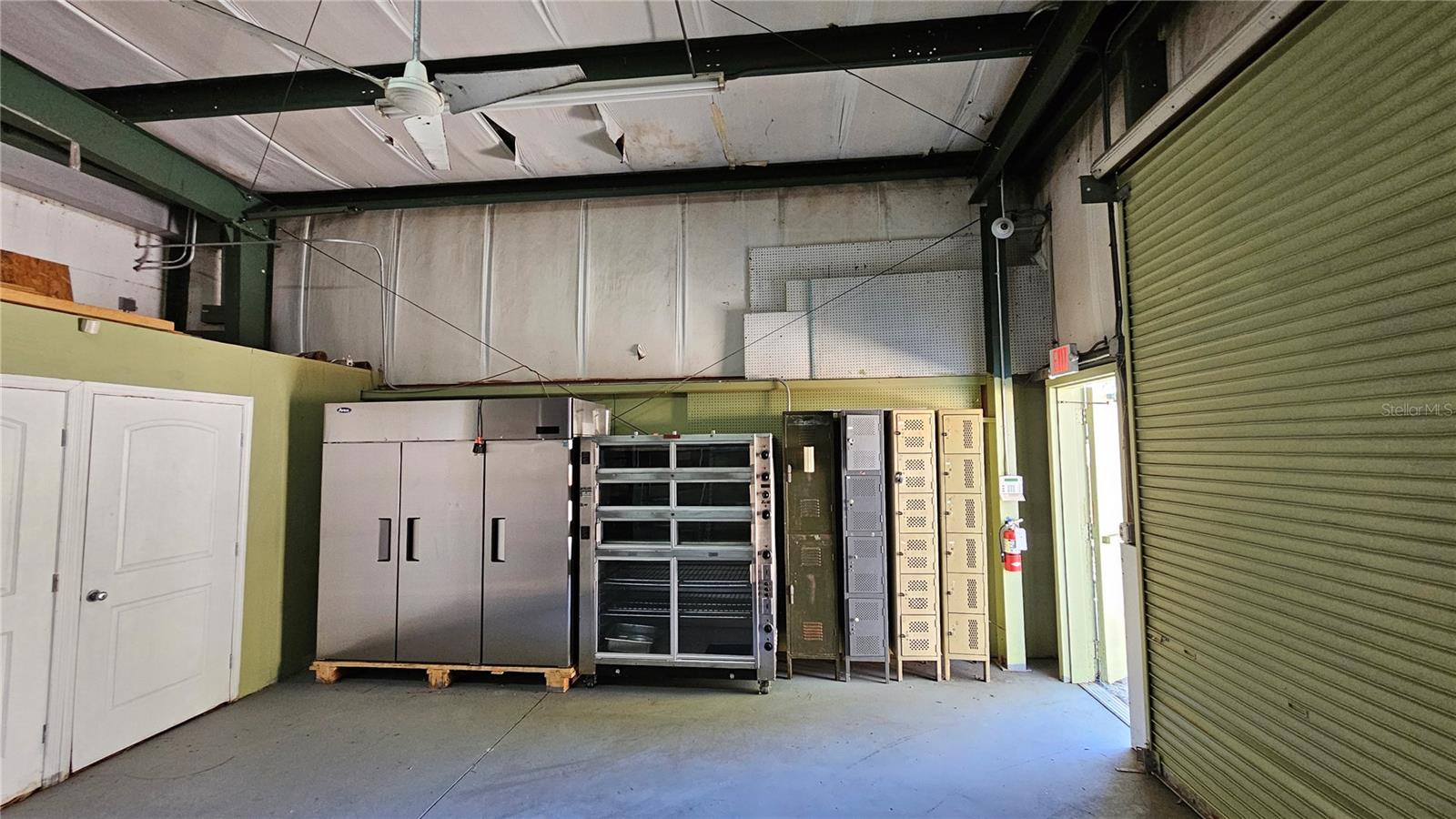 Image 70 of 93 For 830 Main Street