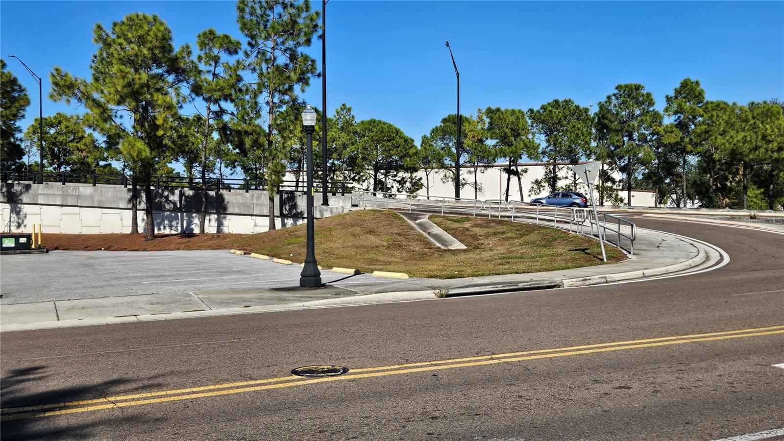 Image 84 of 93 For 830 Main Street