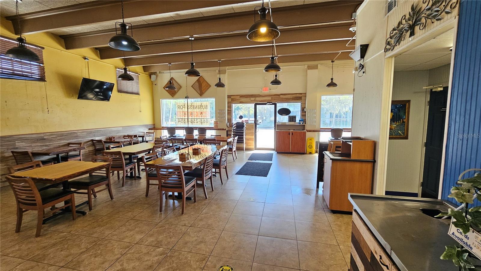 Image 9 of 93 For 830 Main Street