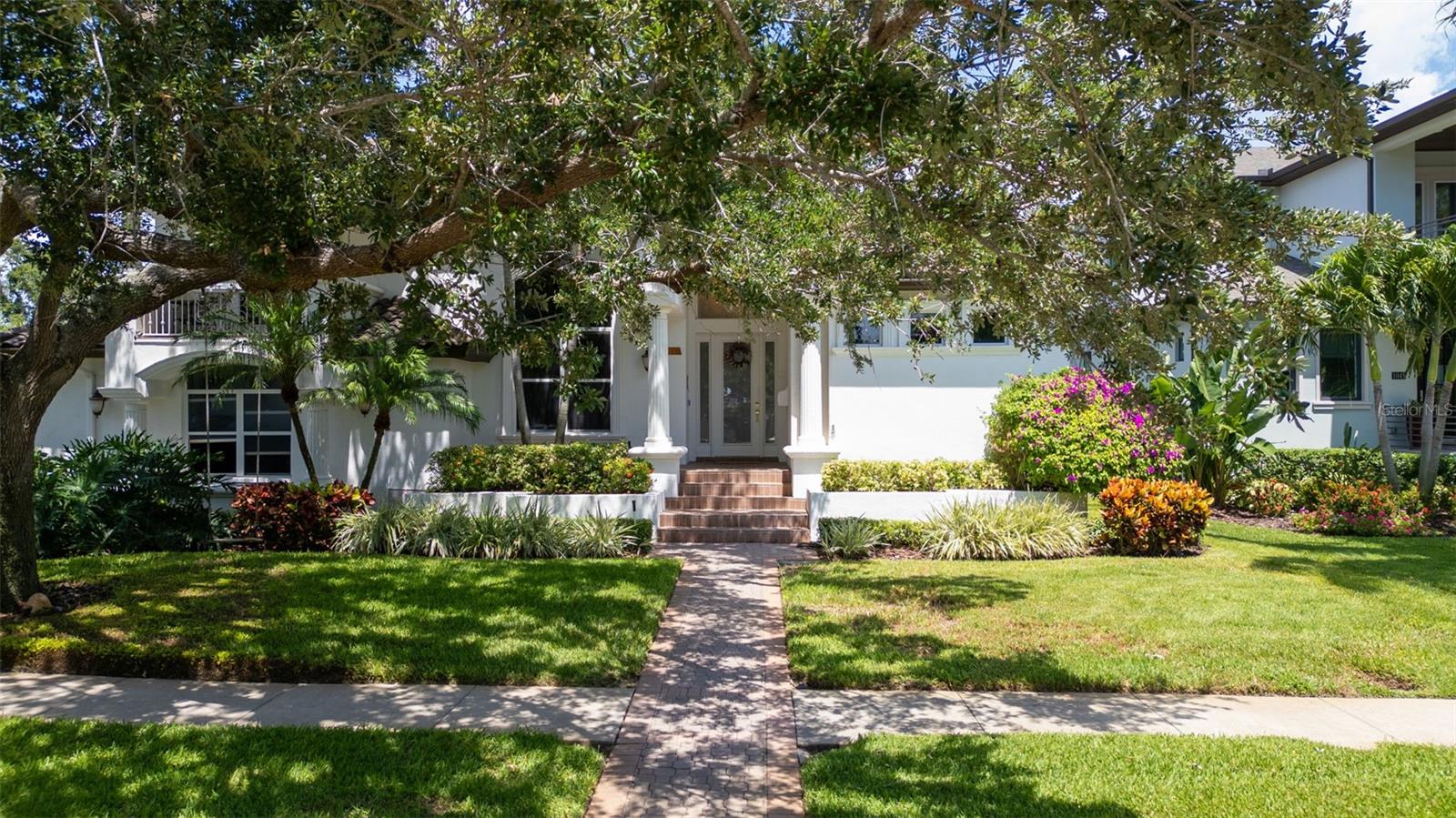 Image 43 of 65 For 1089 Cordova Boulevard Ne