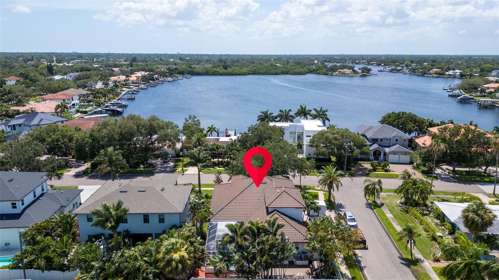 Image 52 of 65 For 1089 Cordova Boulevard Ne