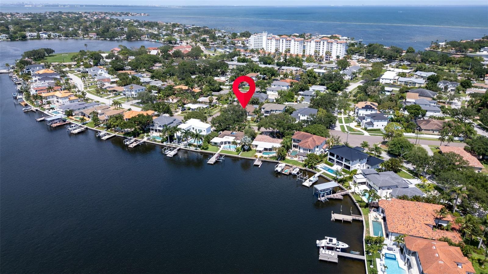 Image 62 of 65 For 1089 Cordova Boulevard Ne