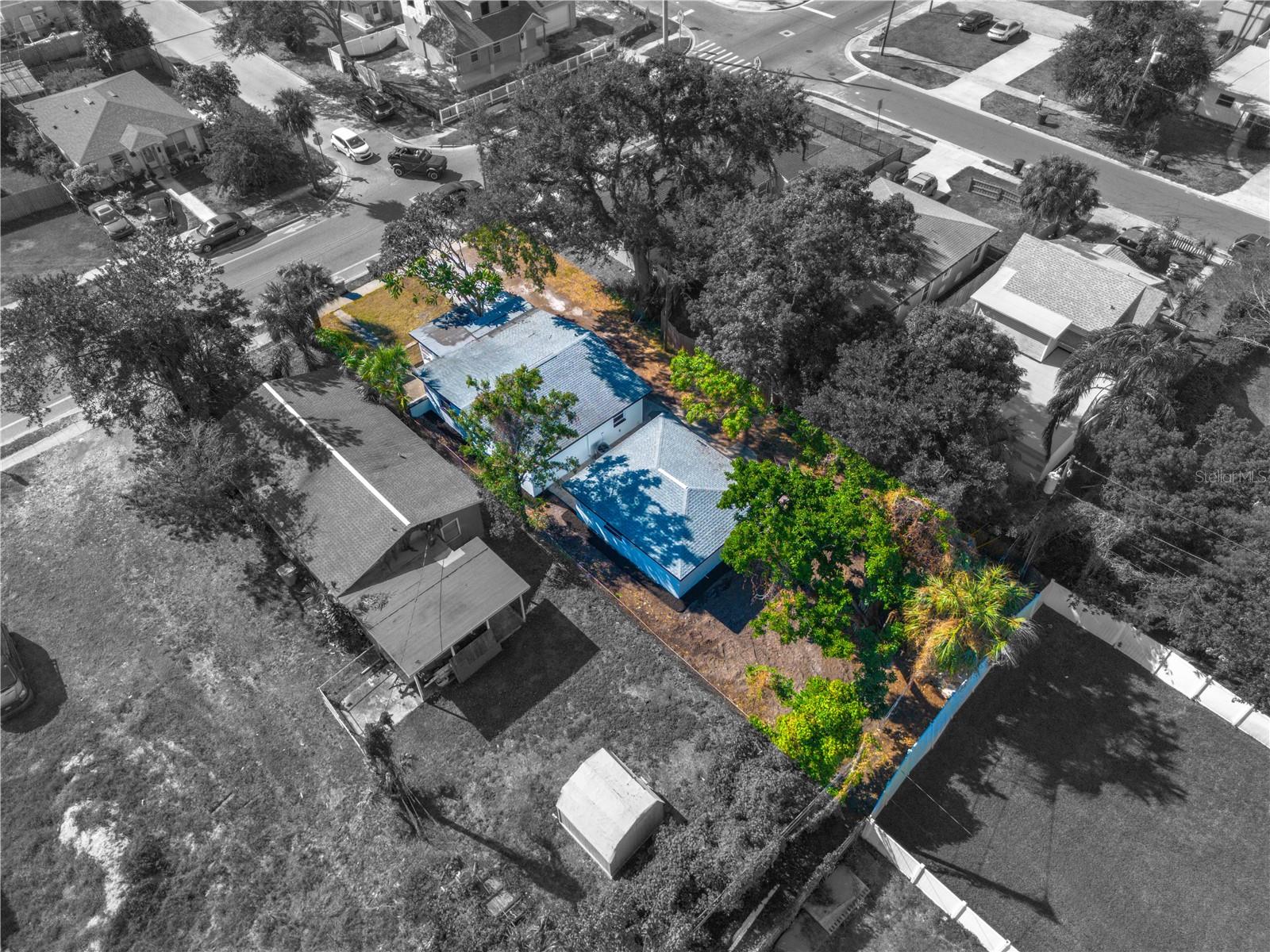 Image 37 of 38 For 1835 15th Avenue S