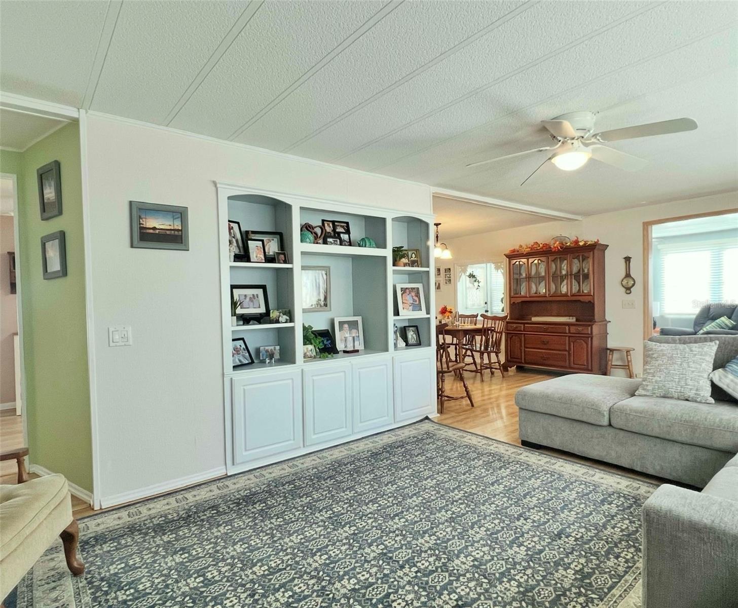 Image 11 of 64 For 1100 Belcher Road S 604