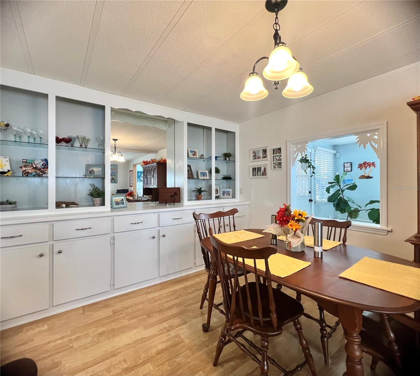 Image 16 of 64 For 1100 Belcher Road S 604