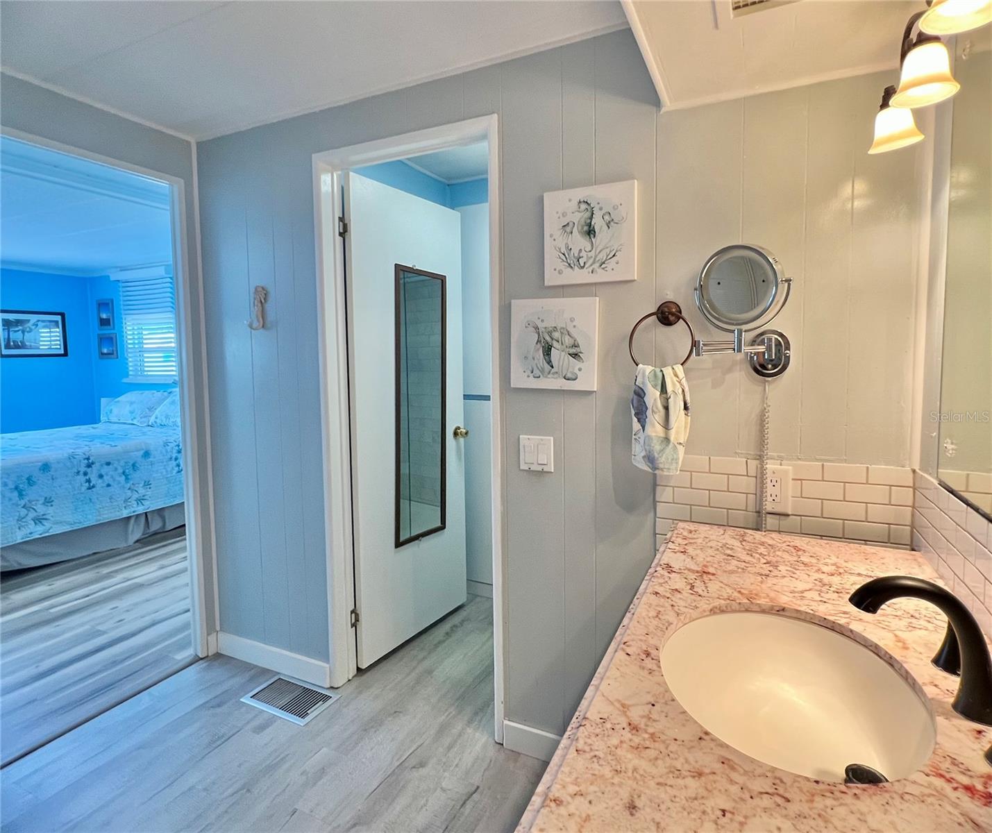 Image 27 of 64 For 1100 Belcher Road S 604