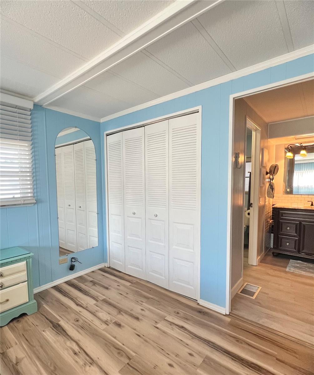 Image 28 of 64 For 1100 Belcher Road S 604