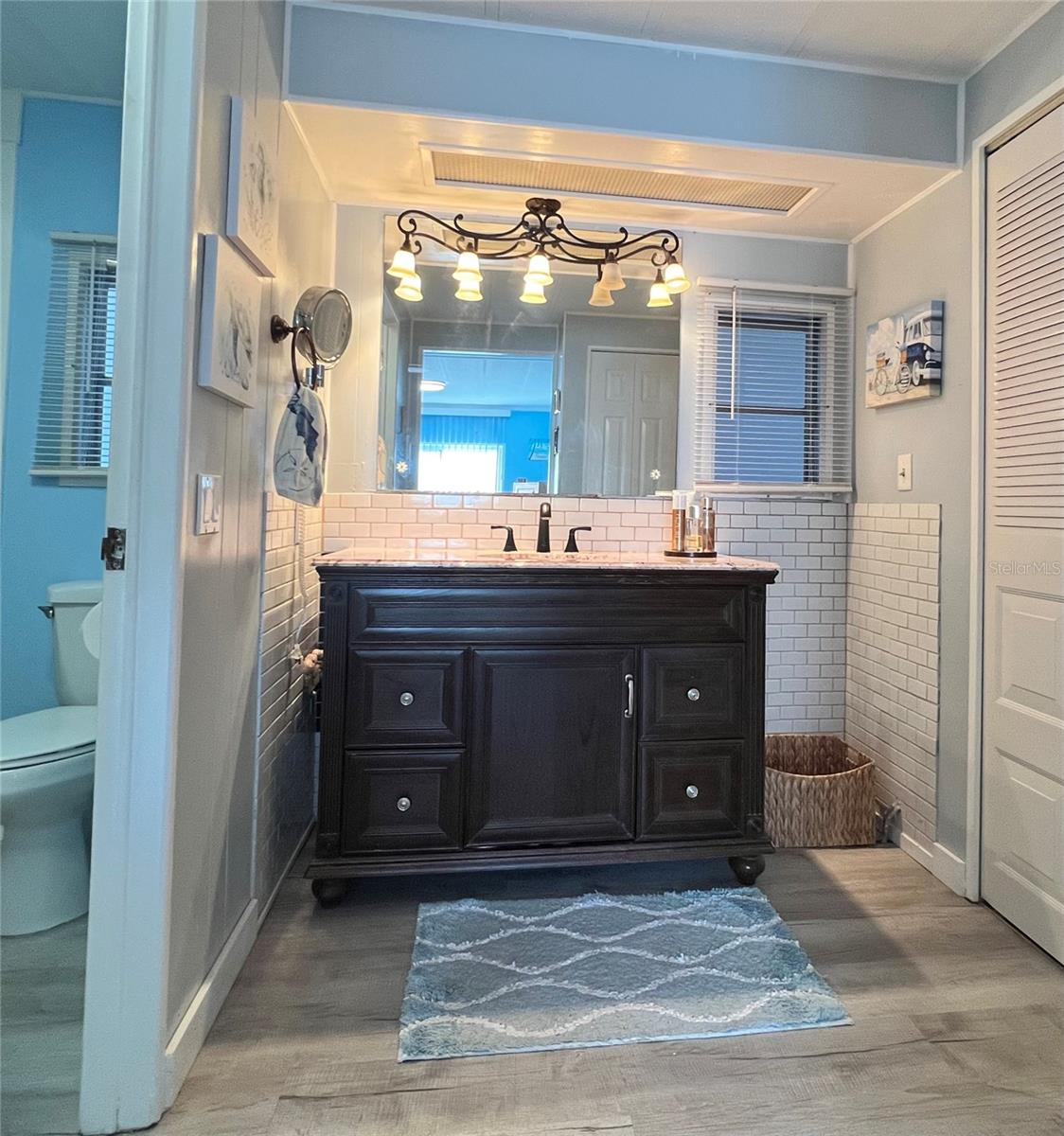 Image 31 of 64 For 1100 Belcher Road S 604