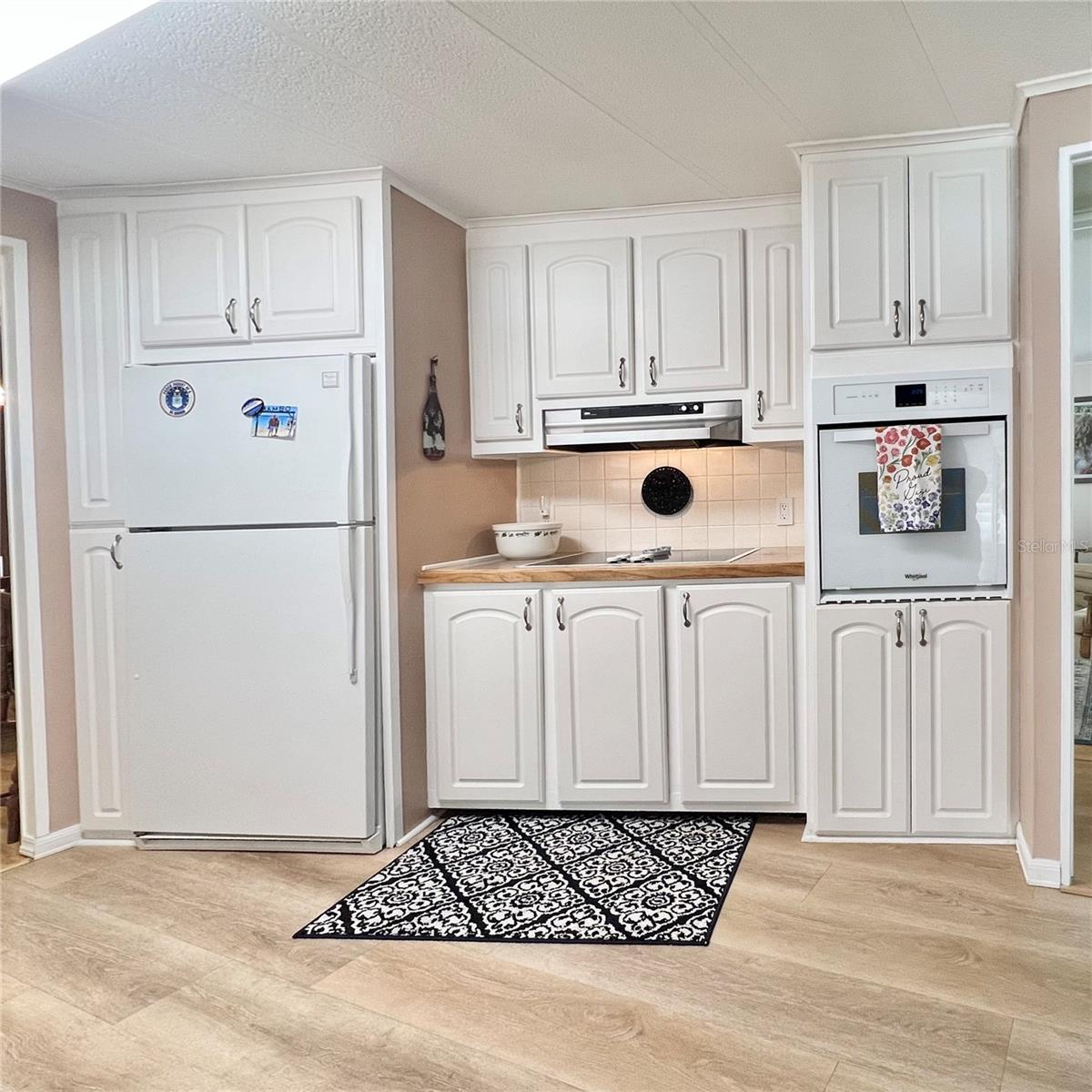 Image 7 of 64 For 1100 Belcher Road S 604