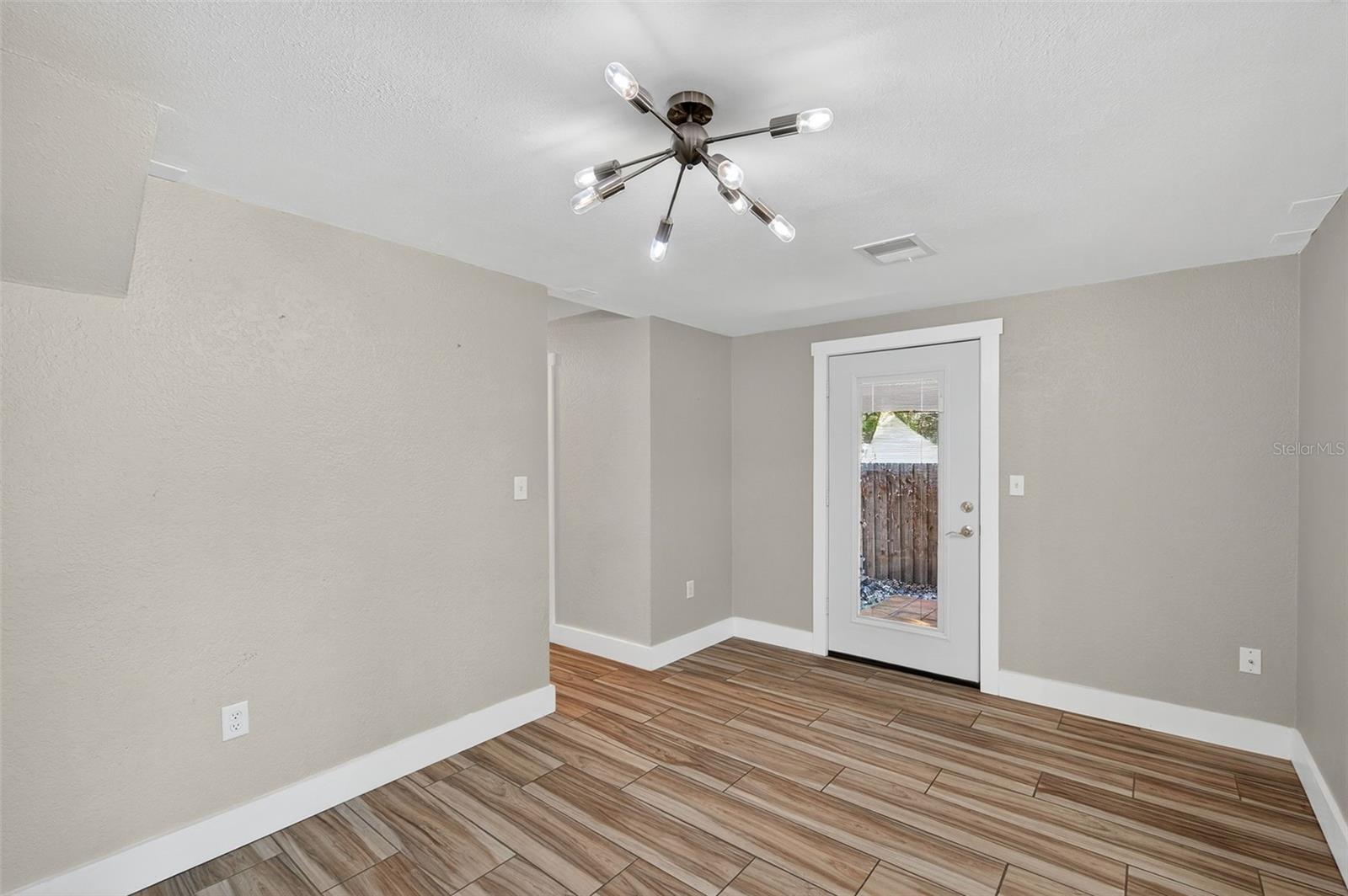 Image 11 of 42 For 2470 47th Street S