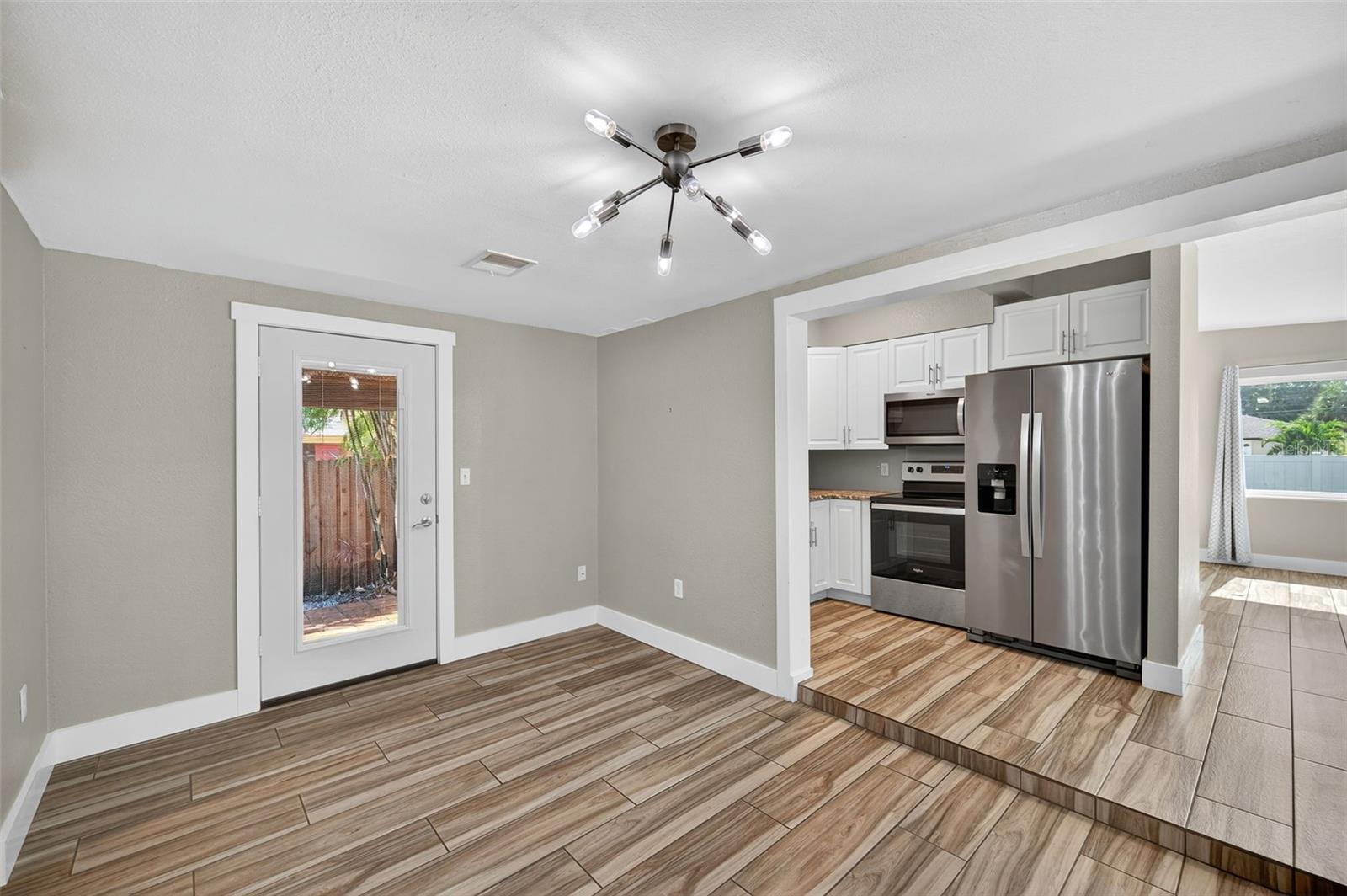 Image 12 of 42 For 2470 47th Street S