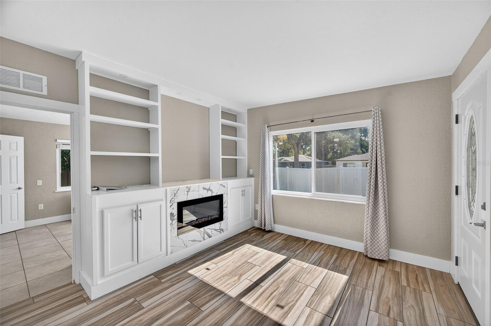 Image 6 of 42 For 2470 47th Street S